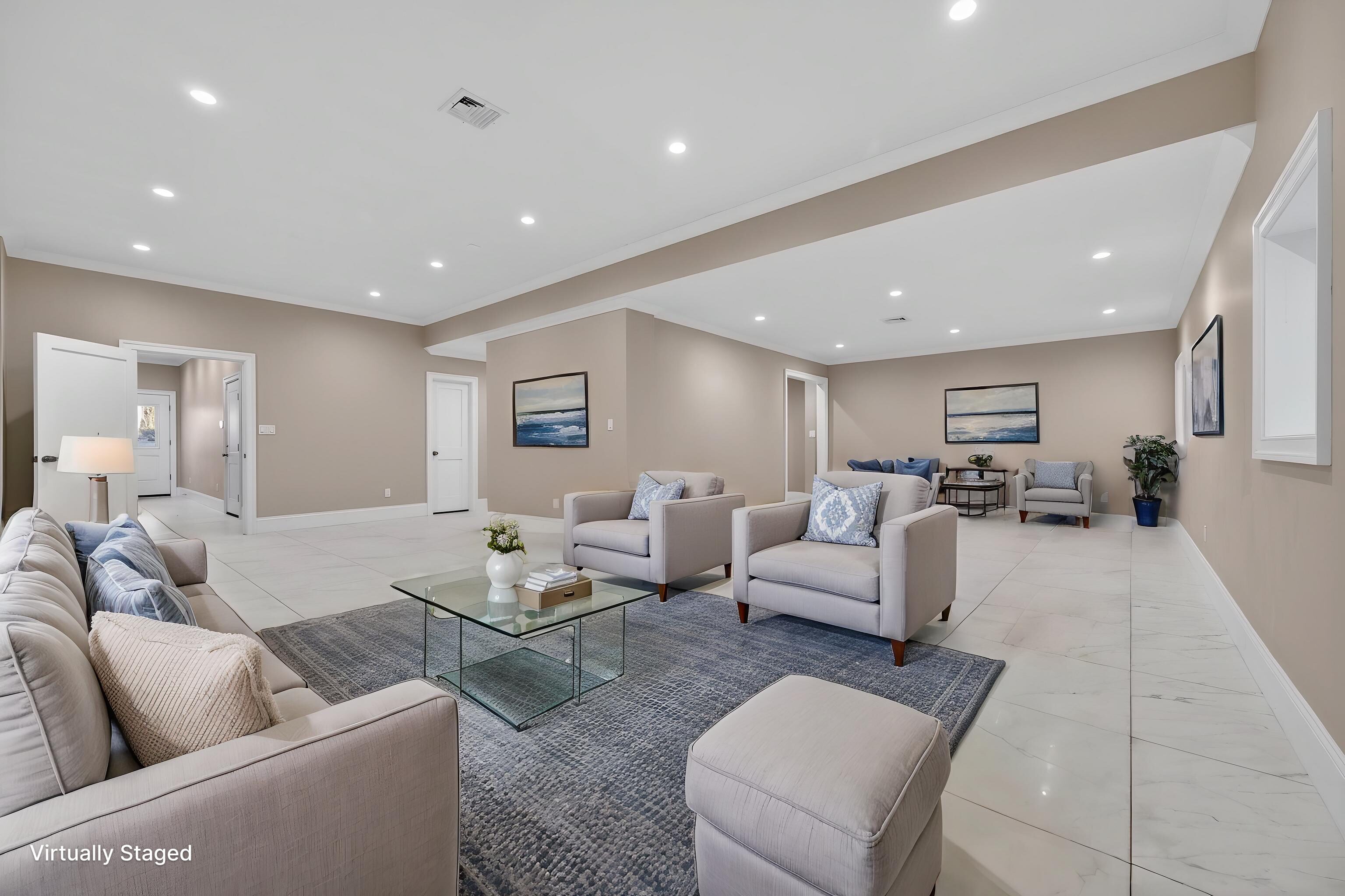 208 Cow Neck Road 