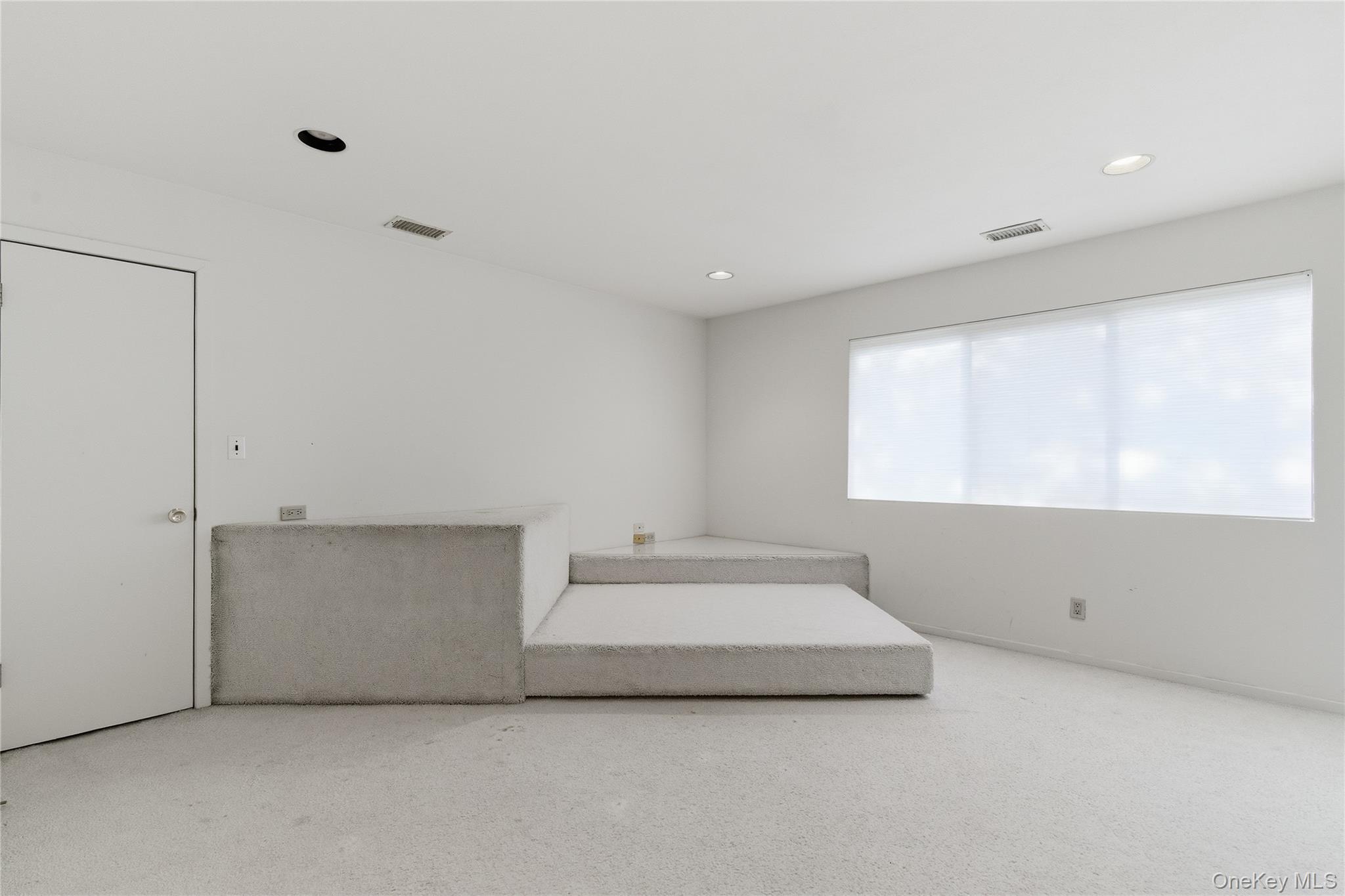 30 Yale Drive 