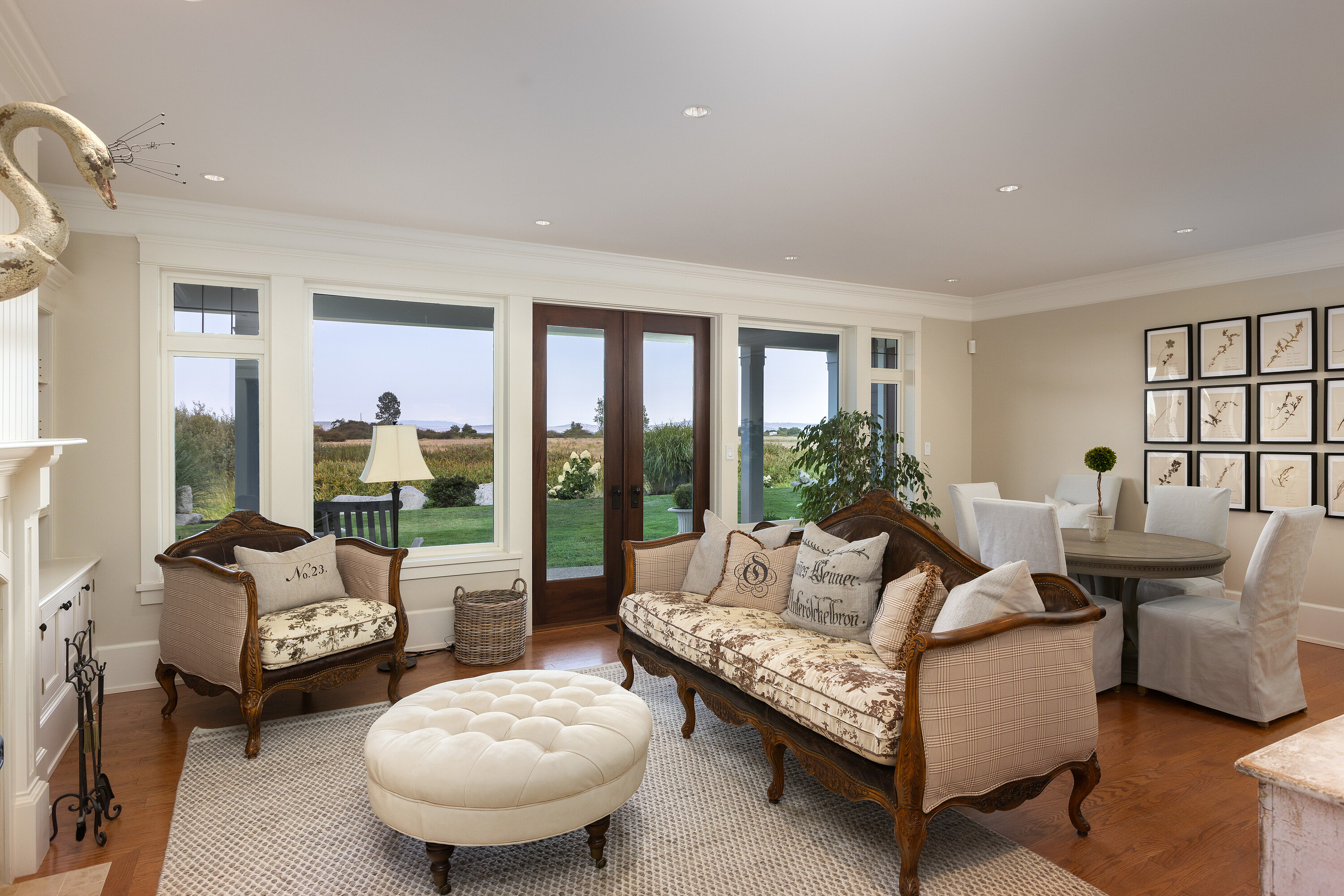 7007 Beach View Court