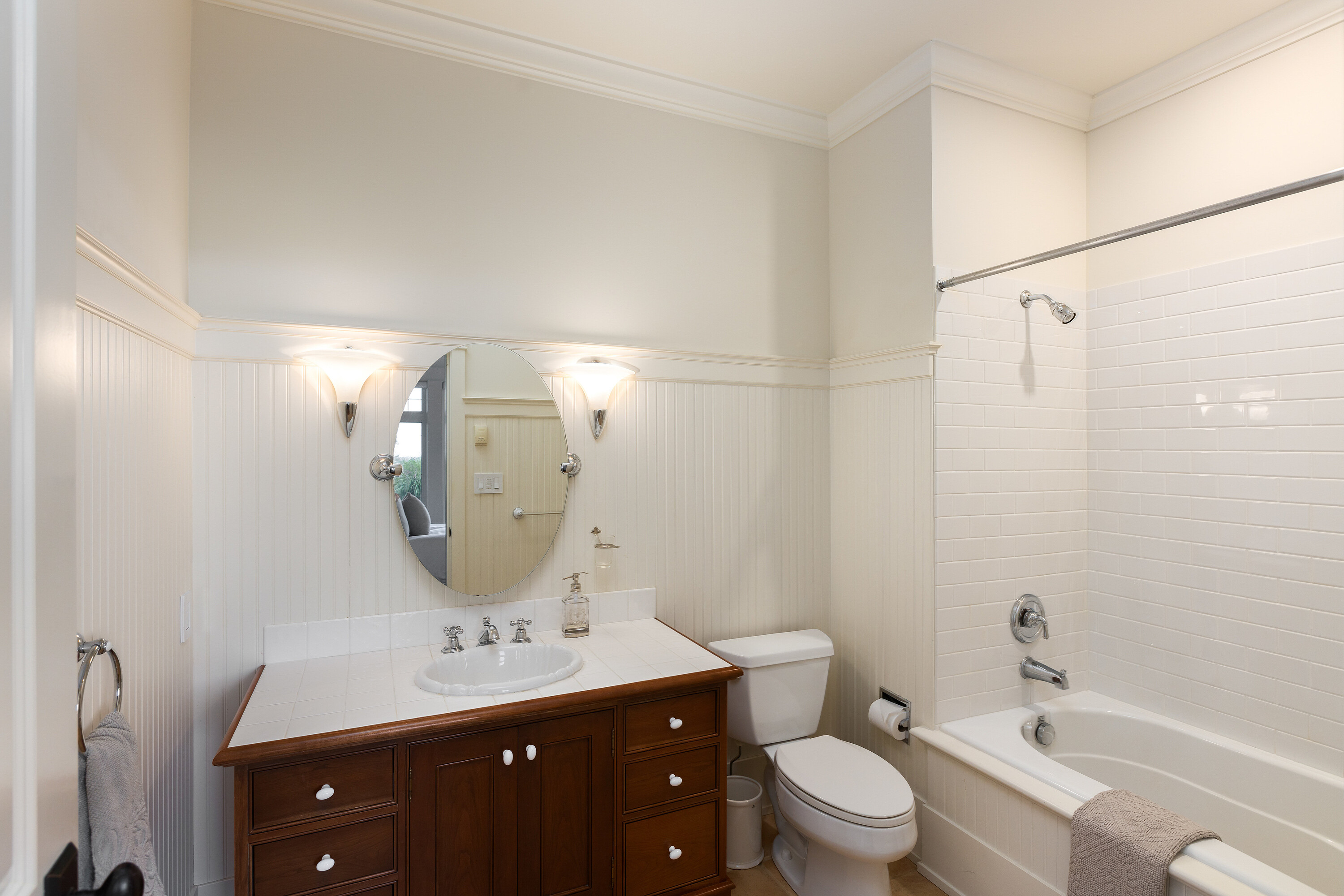 7007 Beach View Court