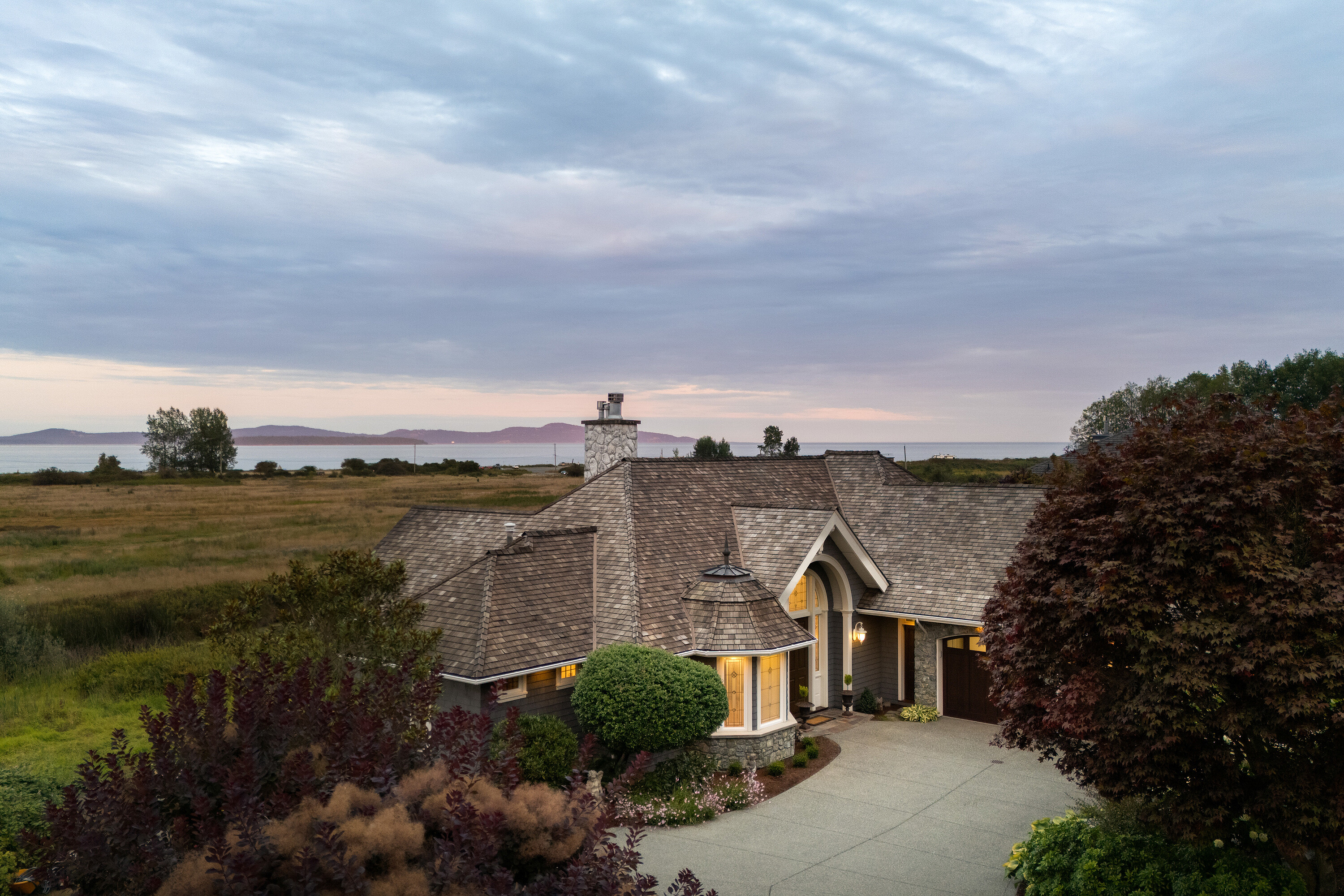 7007 Beach View Court