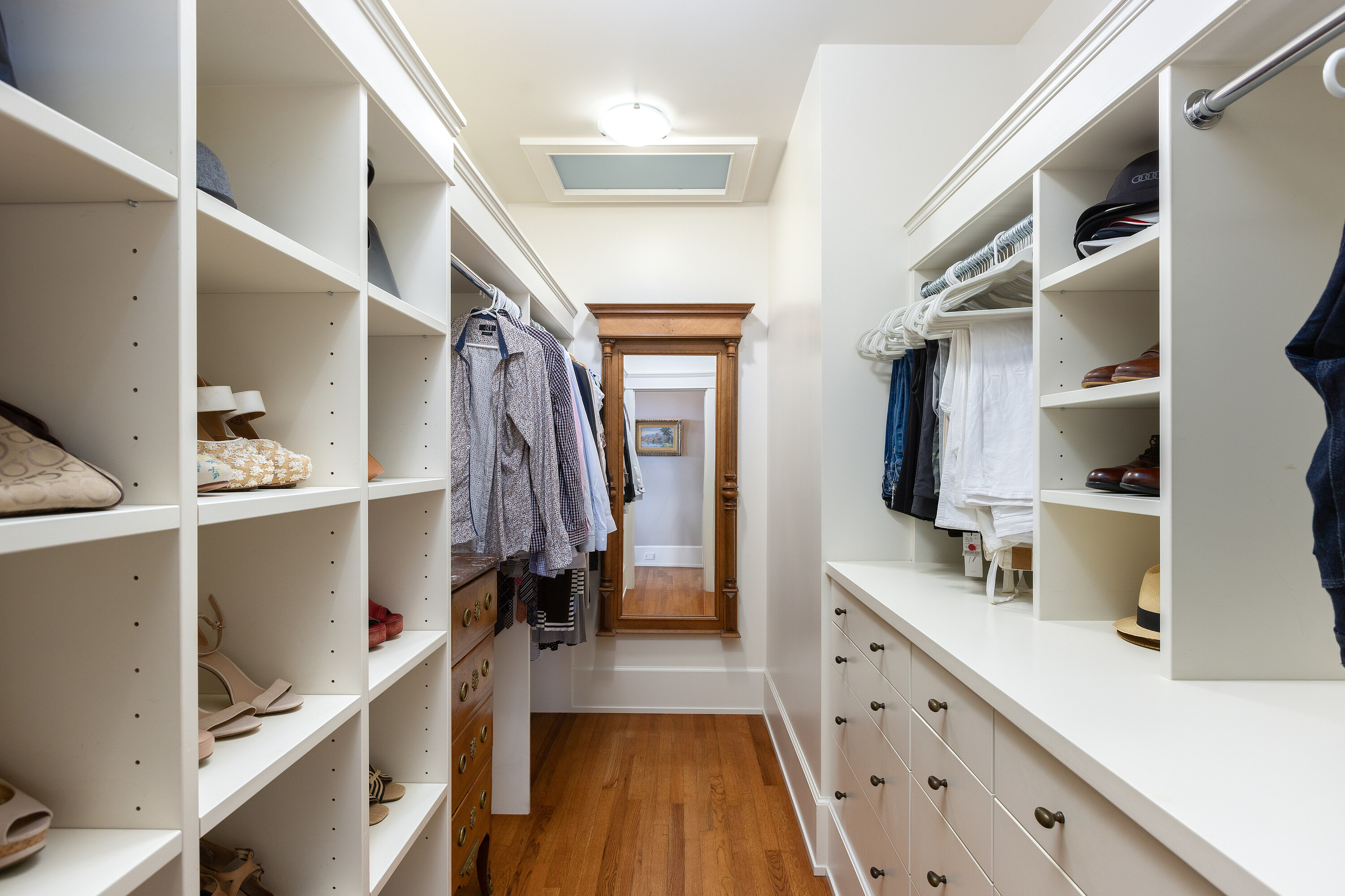 7007 Beach View Court