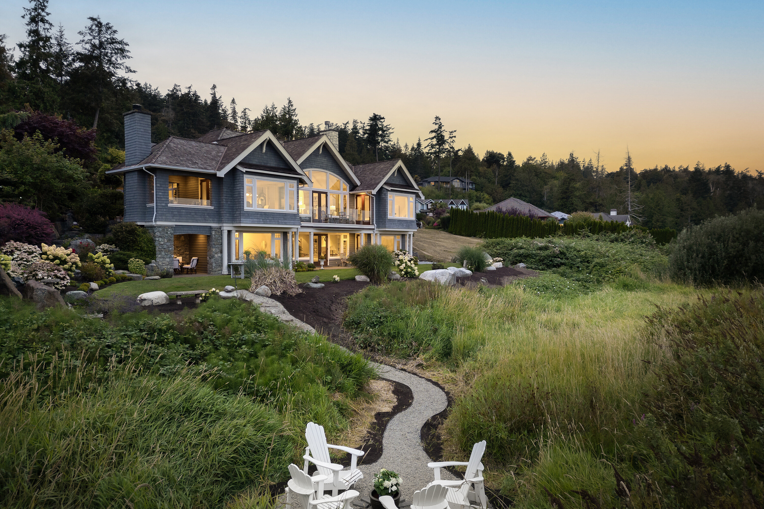 7007 Beach View Court