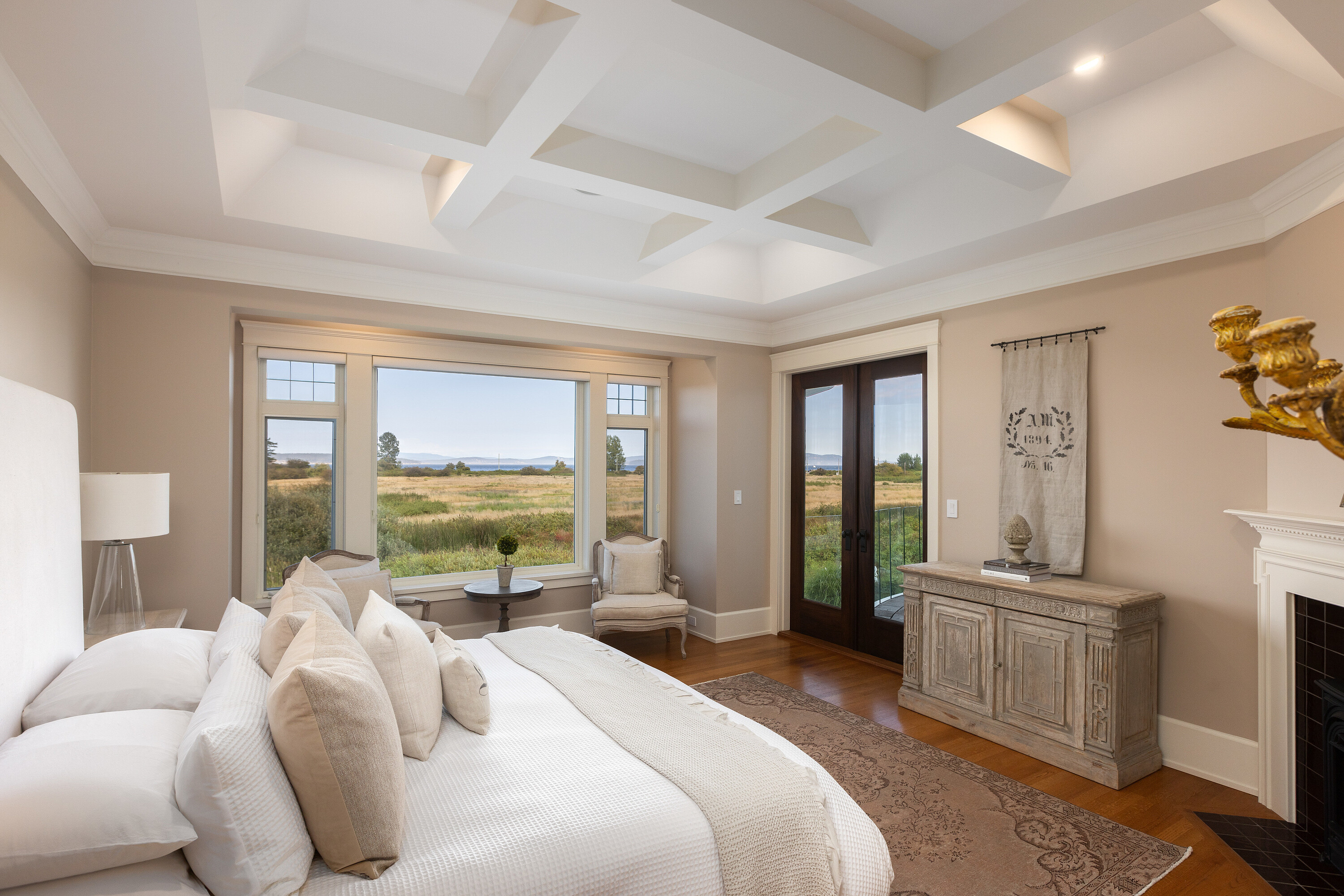 7007 Beach View Court