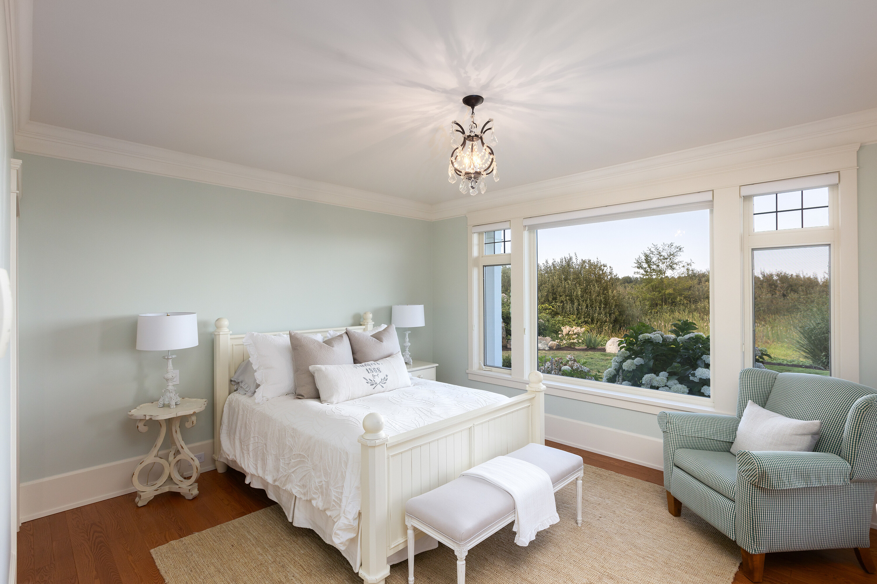 7007 Beach View Court