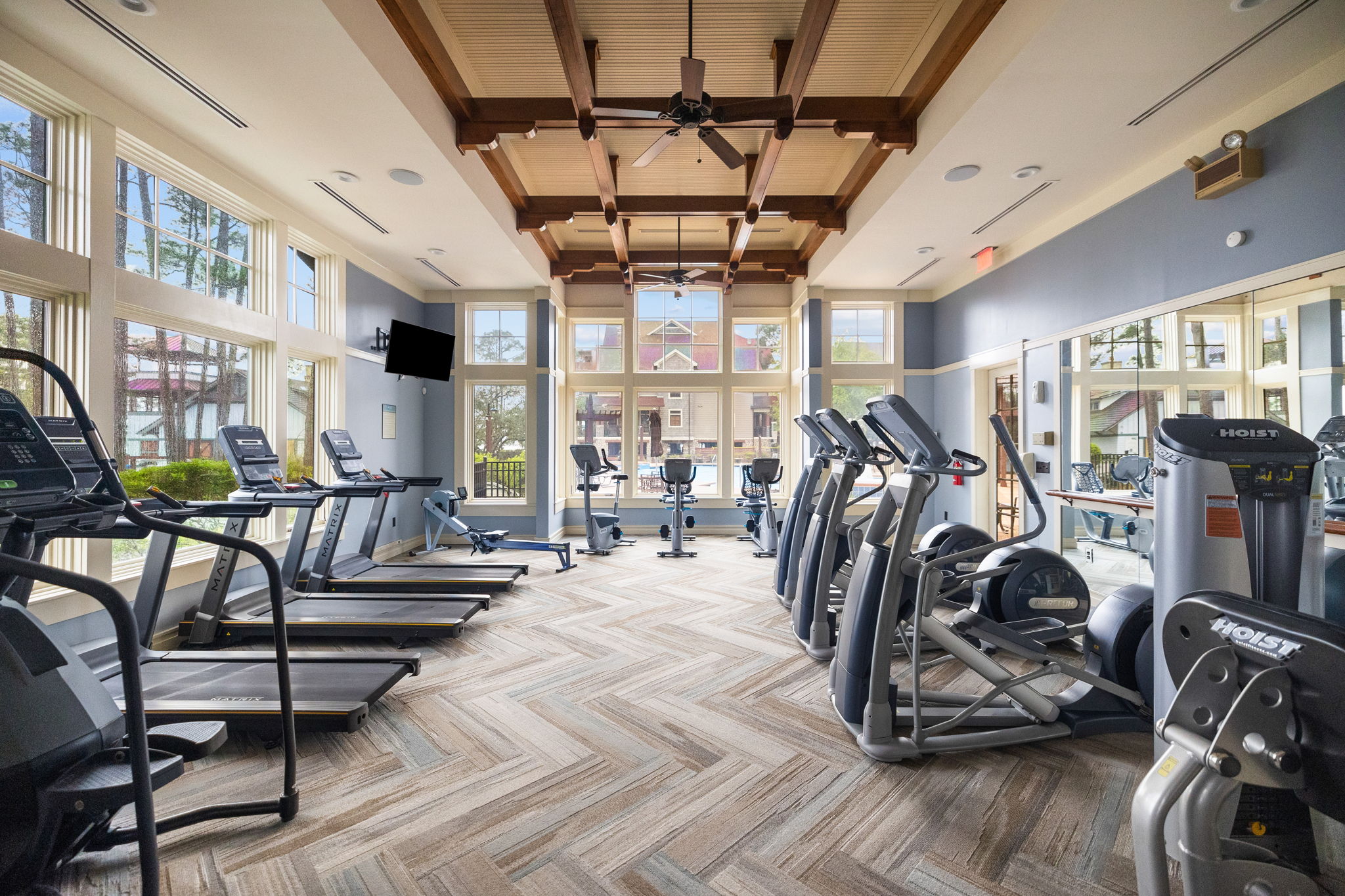 1101 Sawgrass Court 102