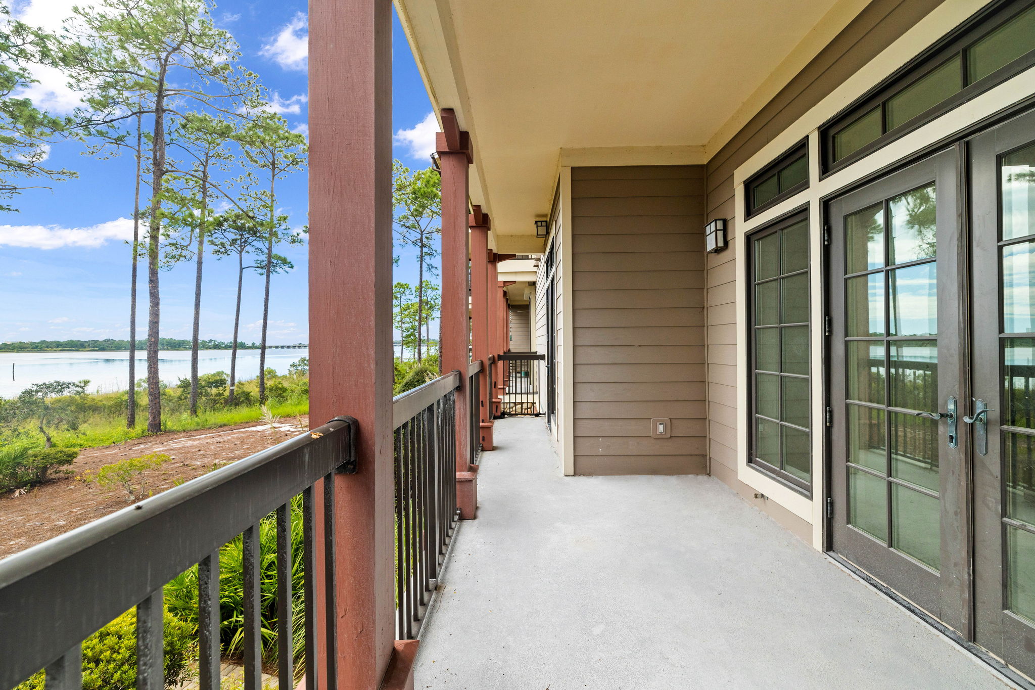 1101 Sawgrass Court 102