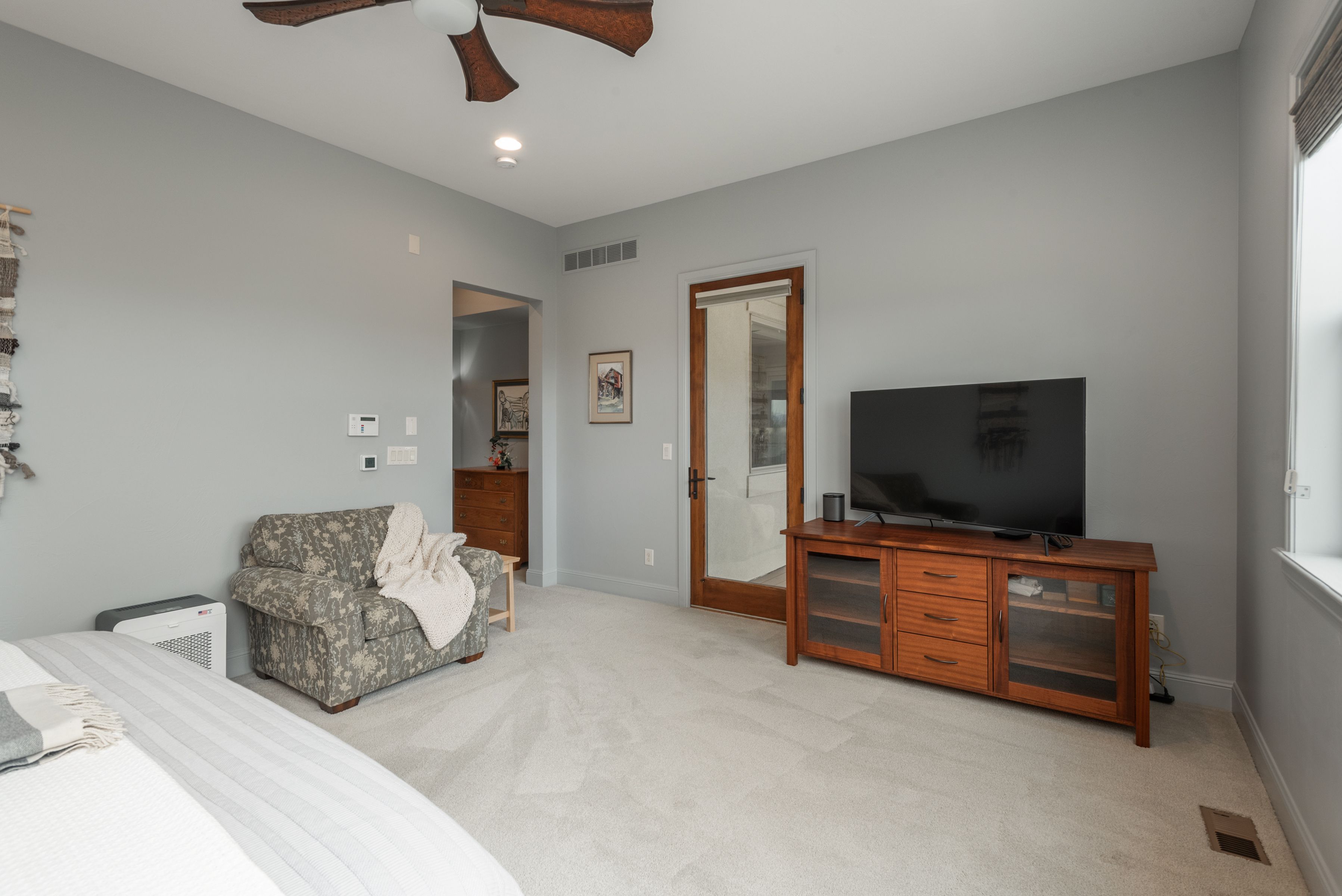 9463 Vista Hill Lane 