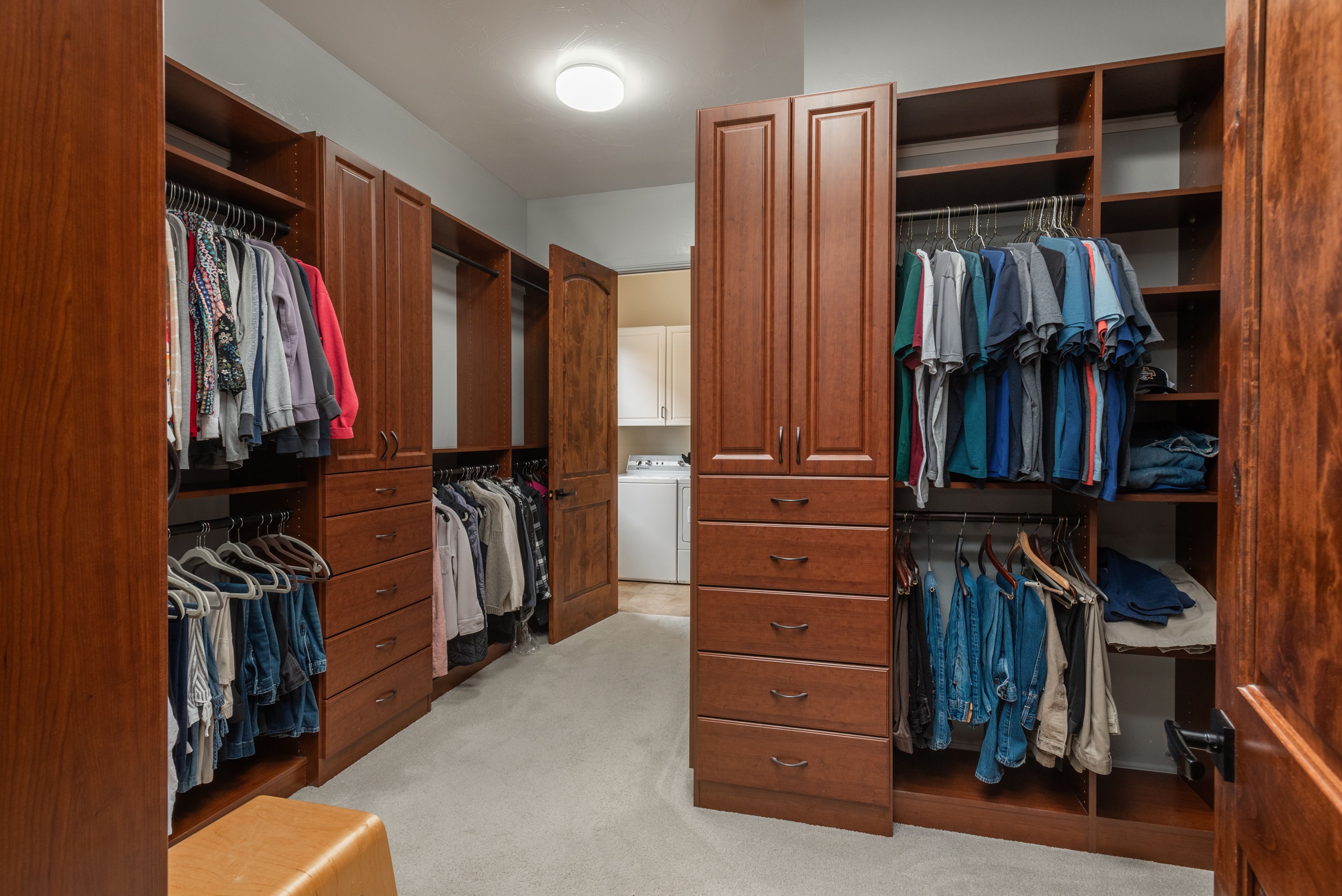 9463 Vista Hill Lane 