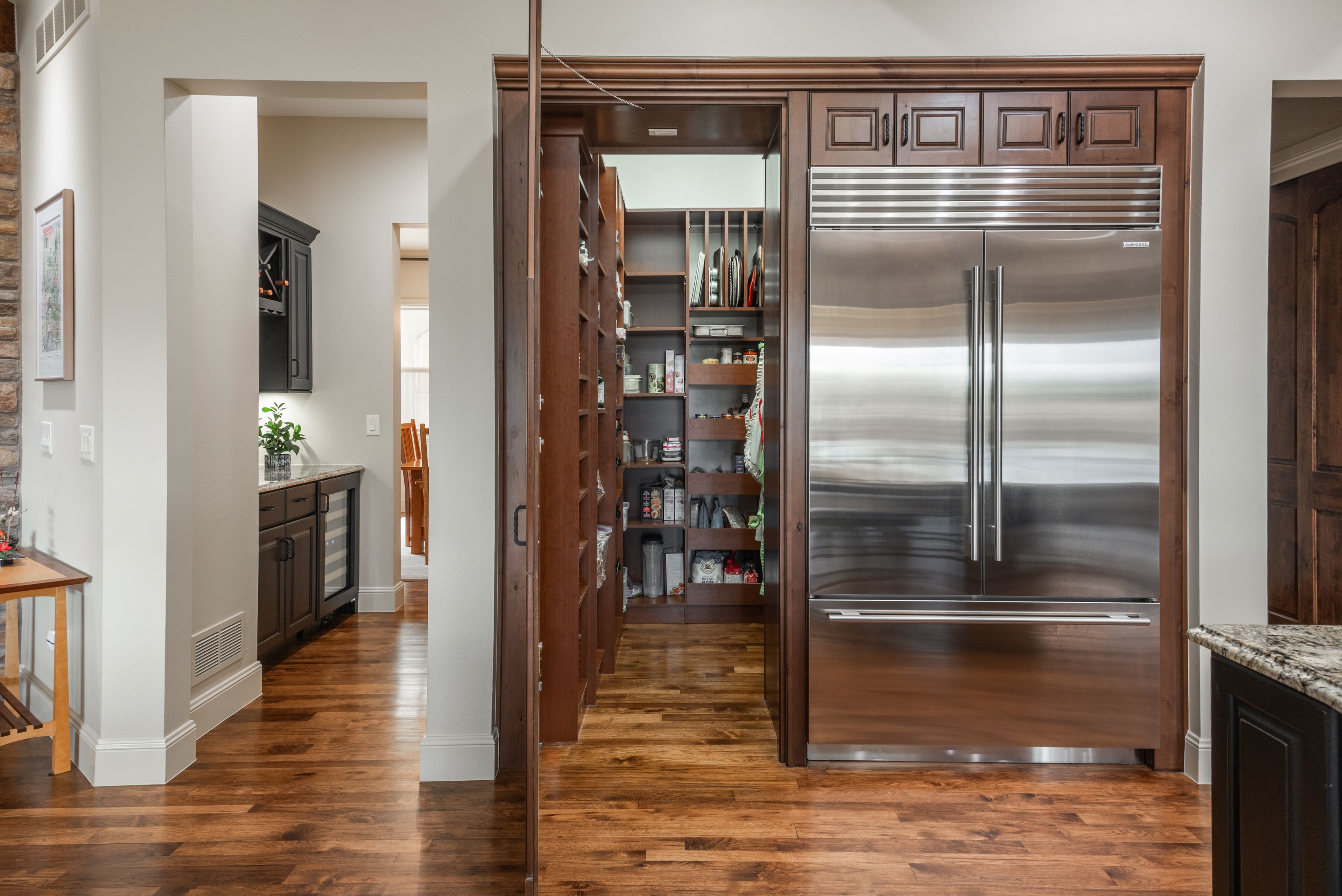 9463 Vista Hill Lane 