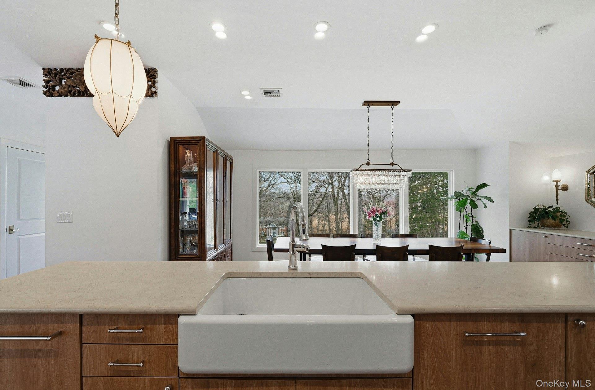 6 Greatmeadow Road