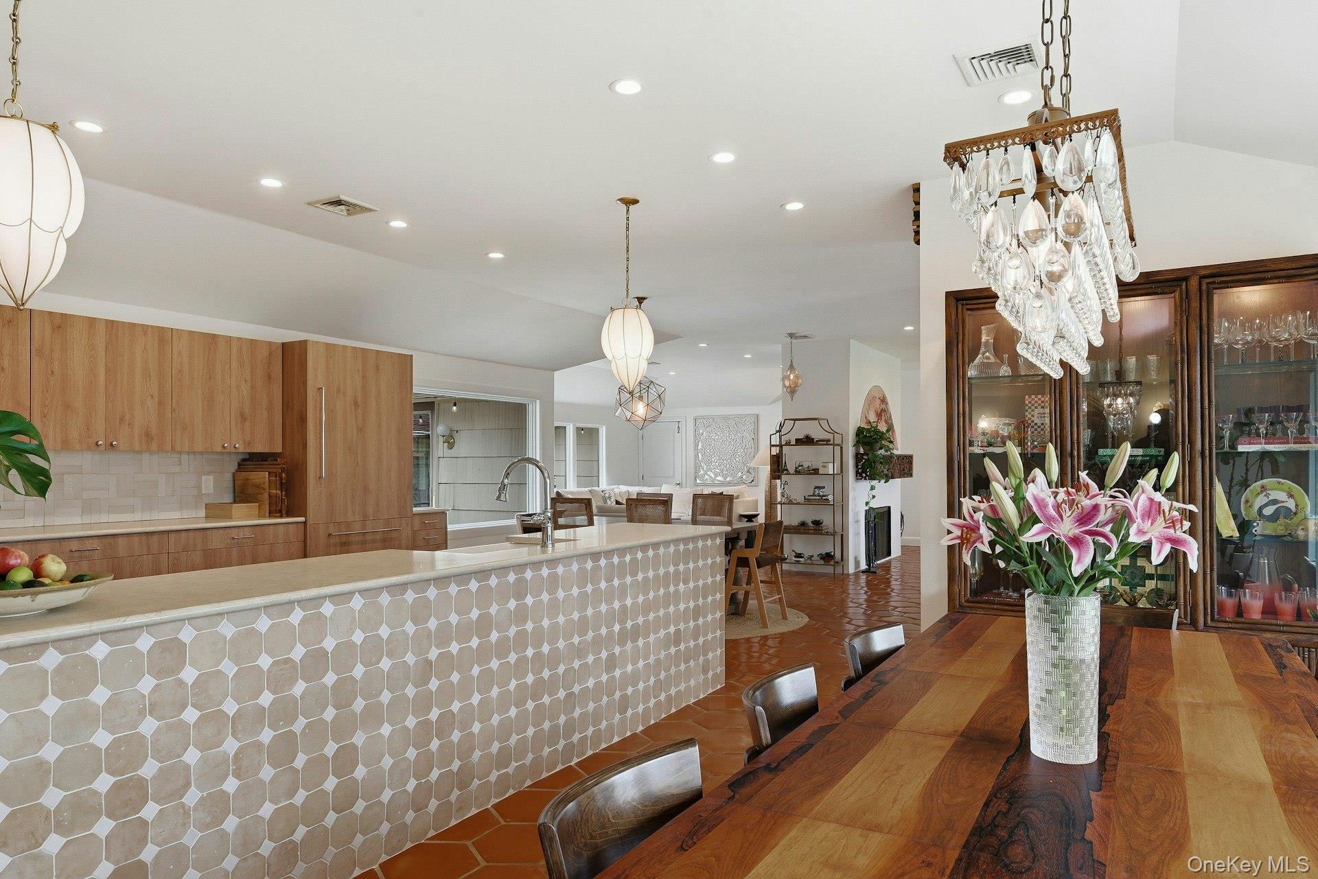 6 Greatmeadow Road