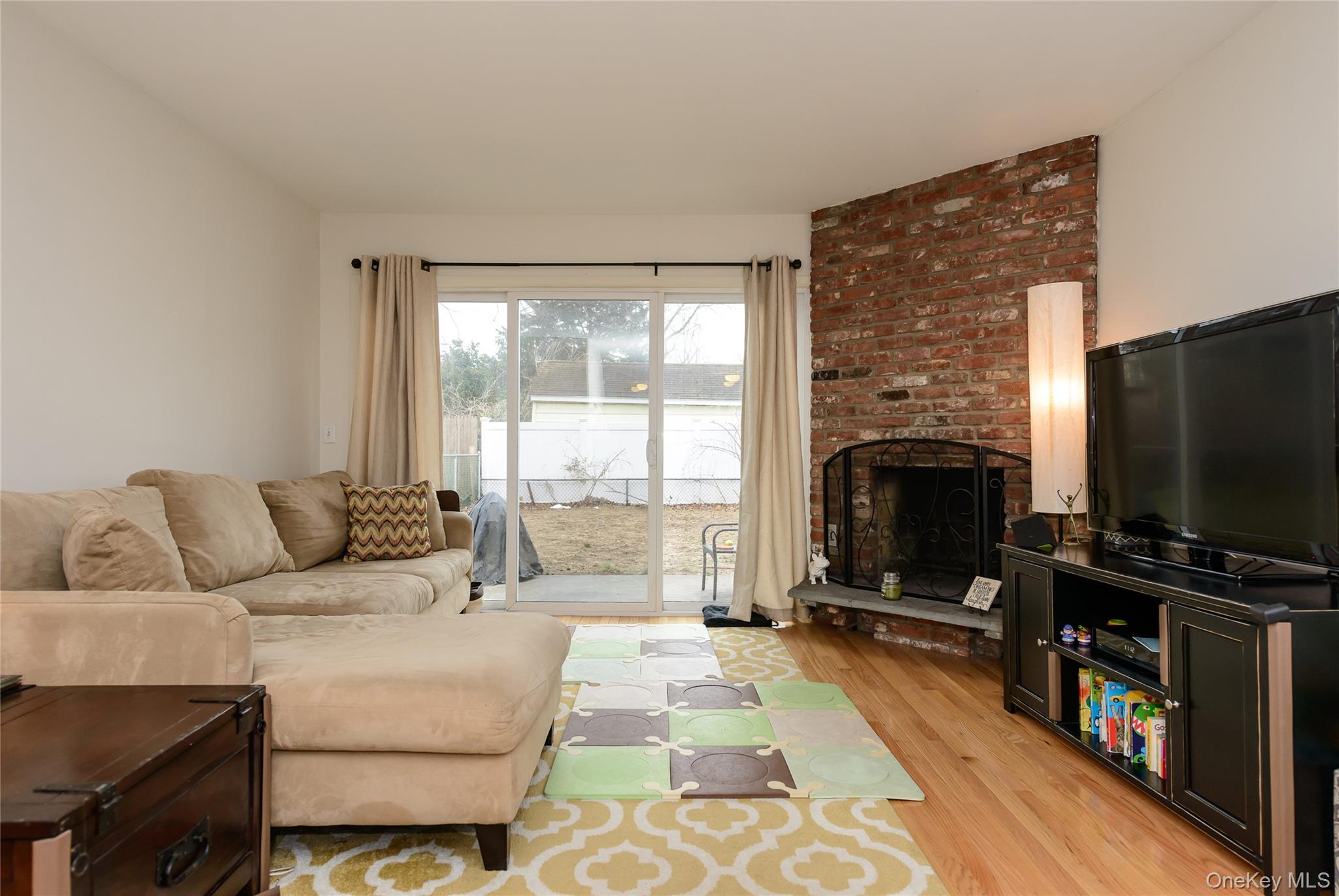 57 Sagamore Hill Drive Unit# A