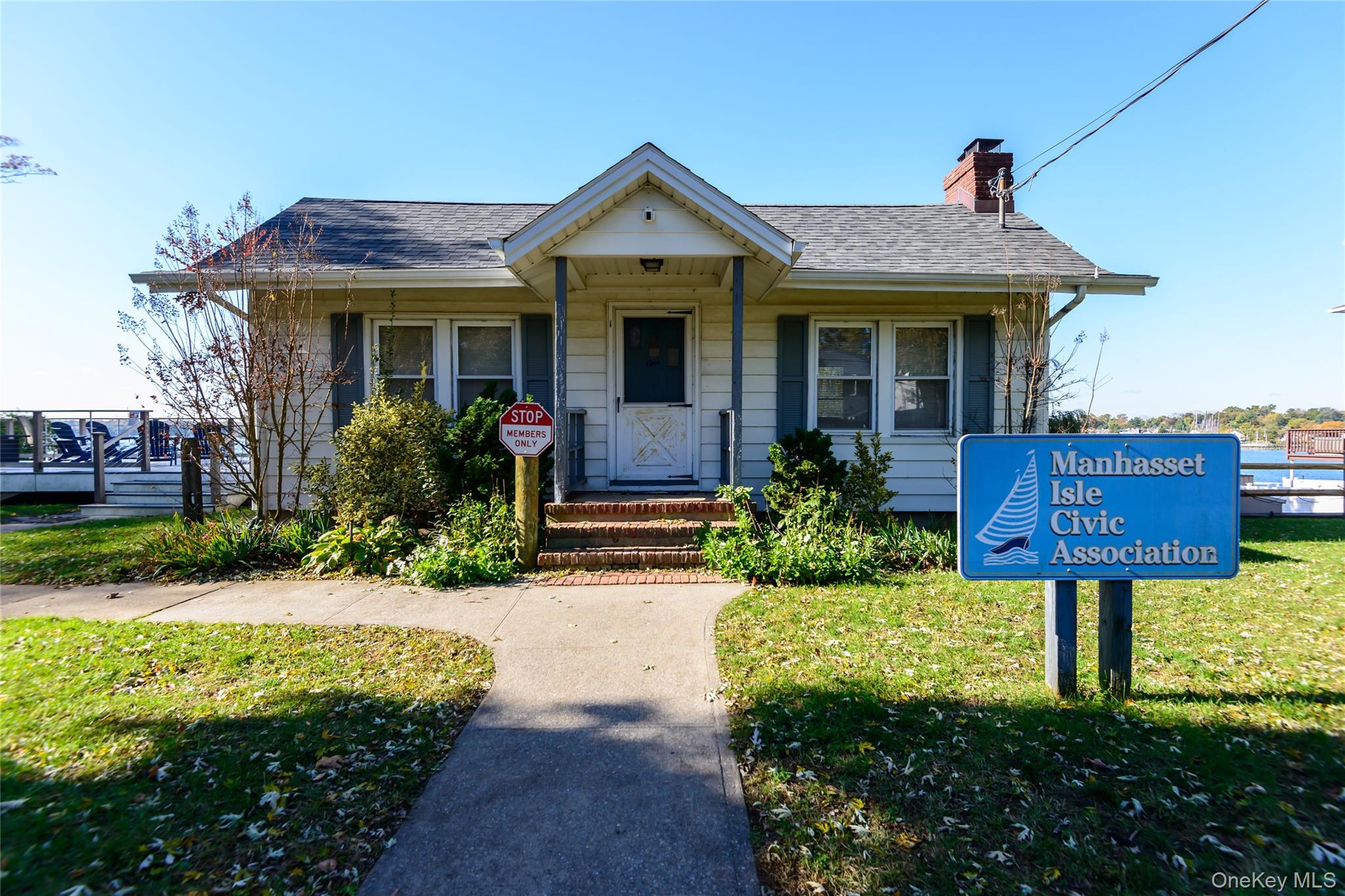 57 Sagamore Hill Drive Unit# A