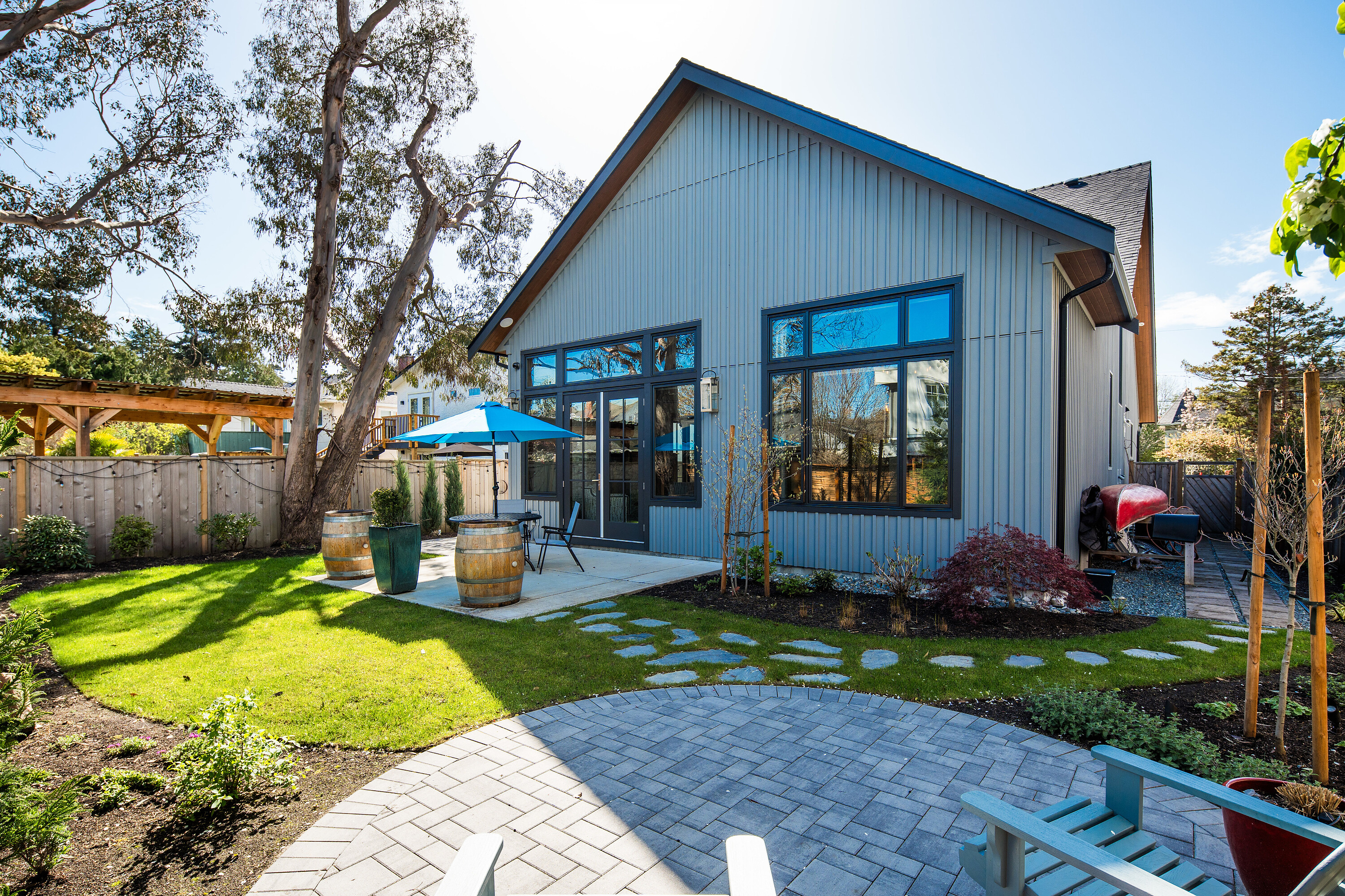 767 Byng Street