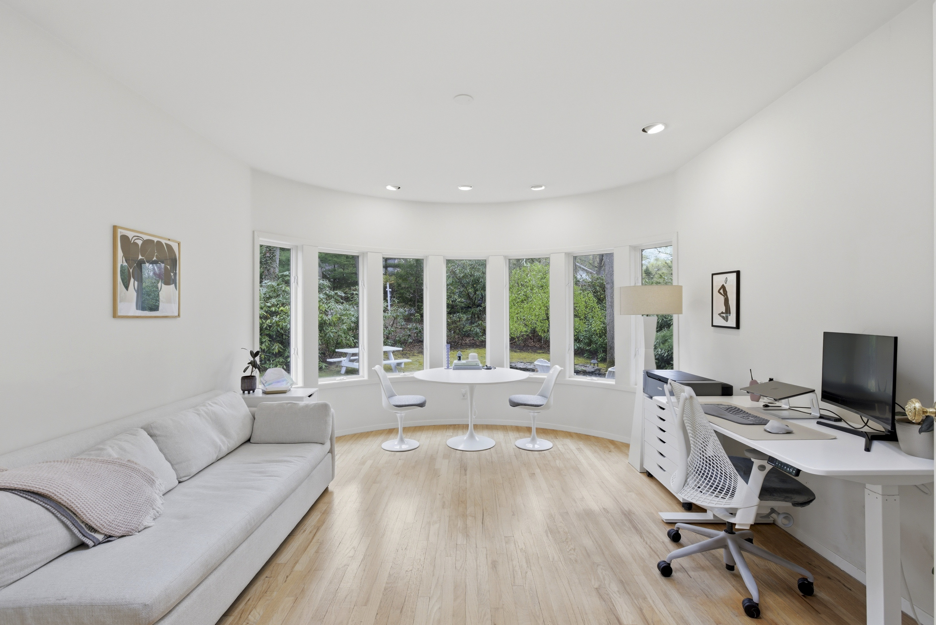 33 Hillside Road