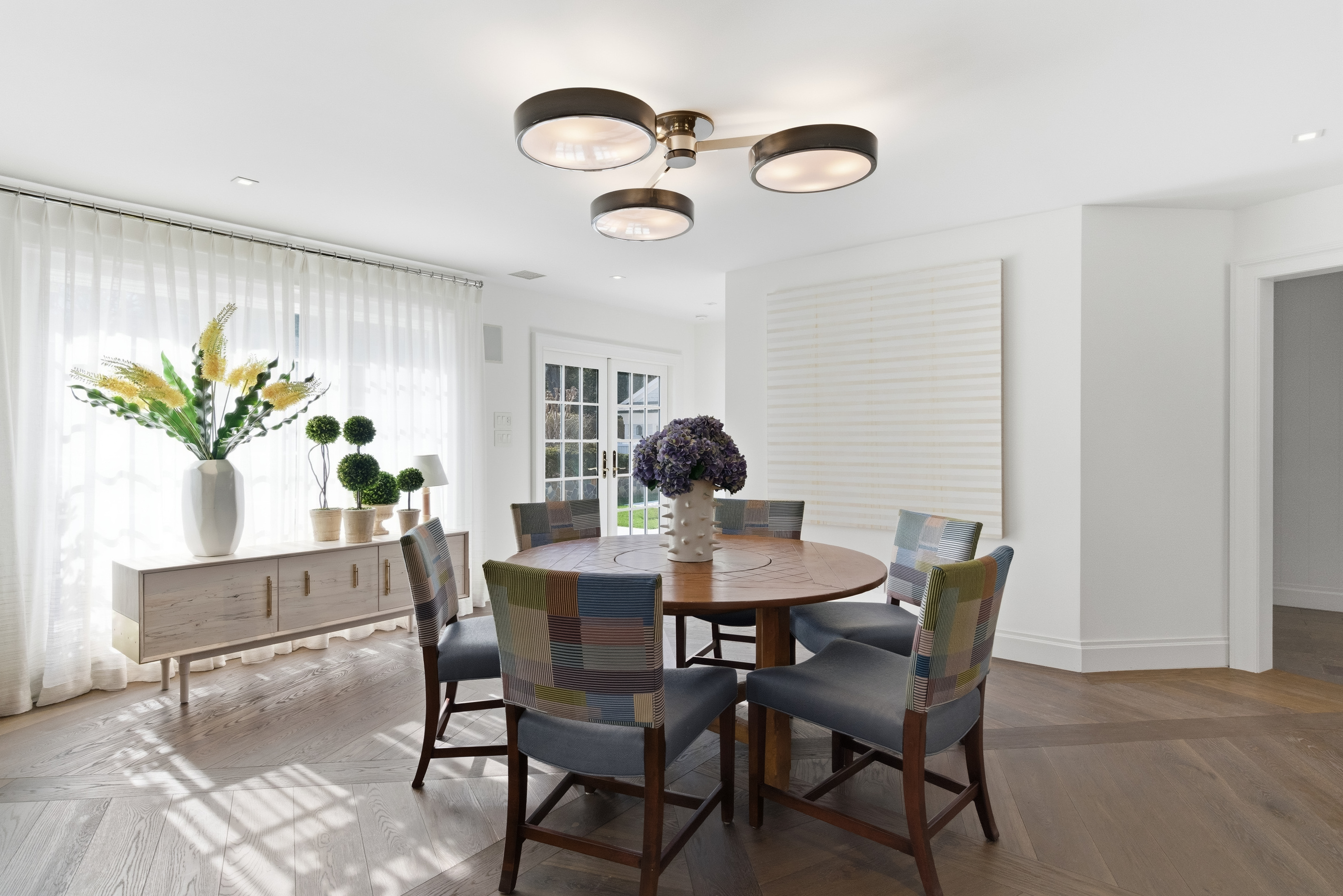 17 Quaker Ridge Road 