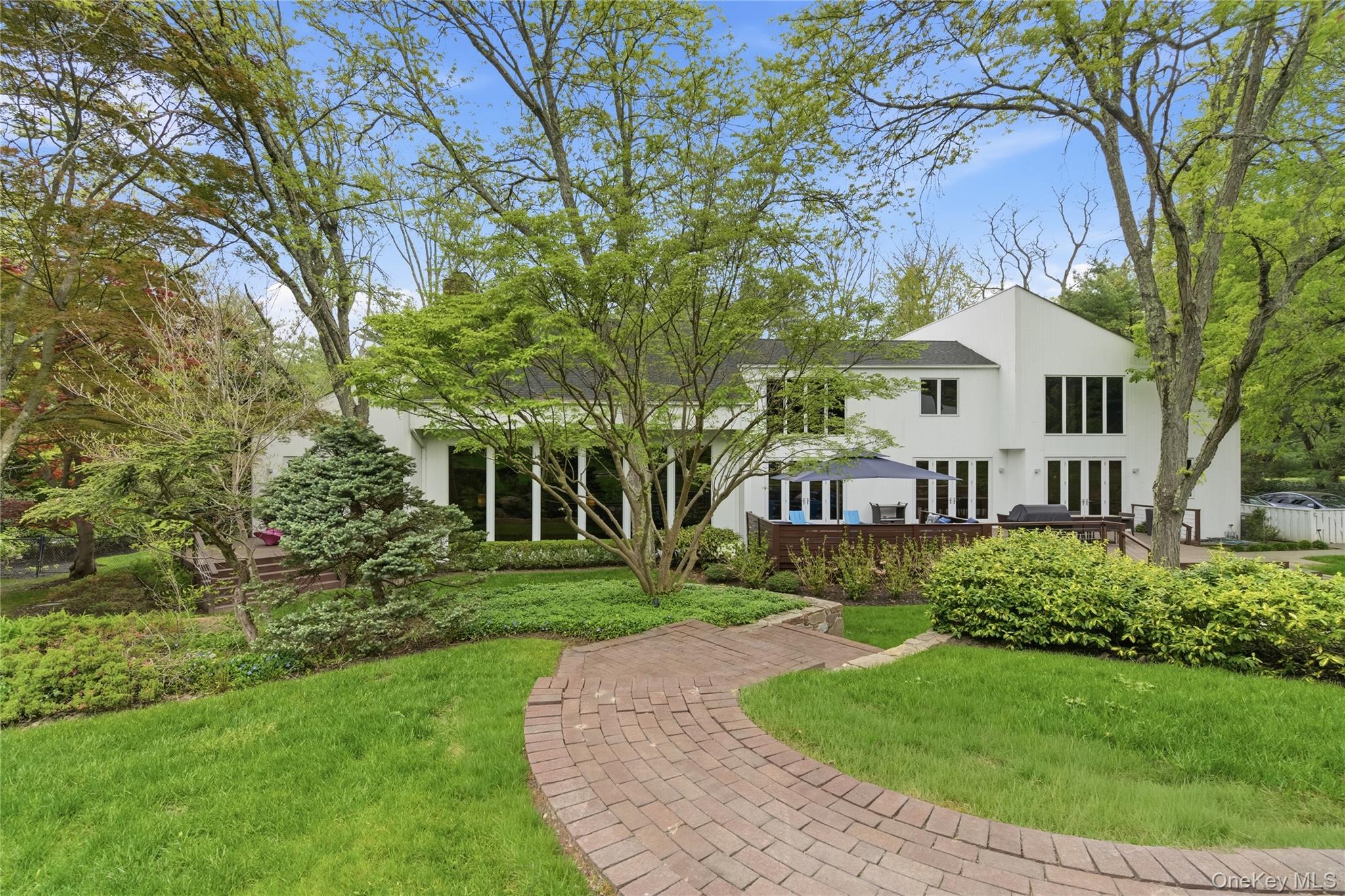 93 Hoaglands Lane 