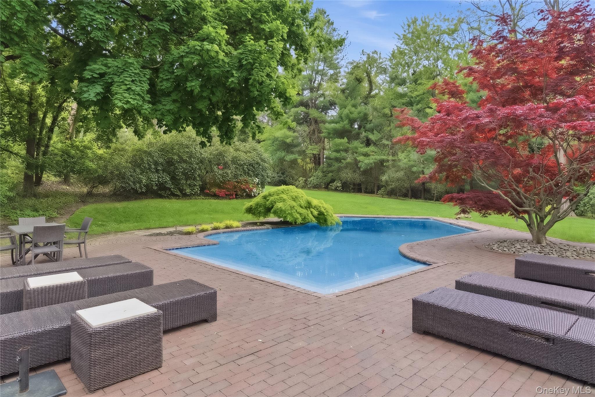 93 Hoaglands Lane 