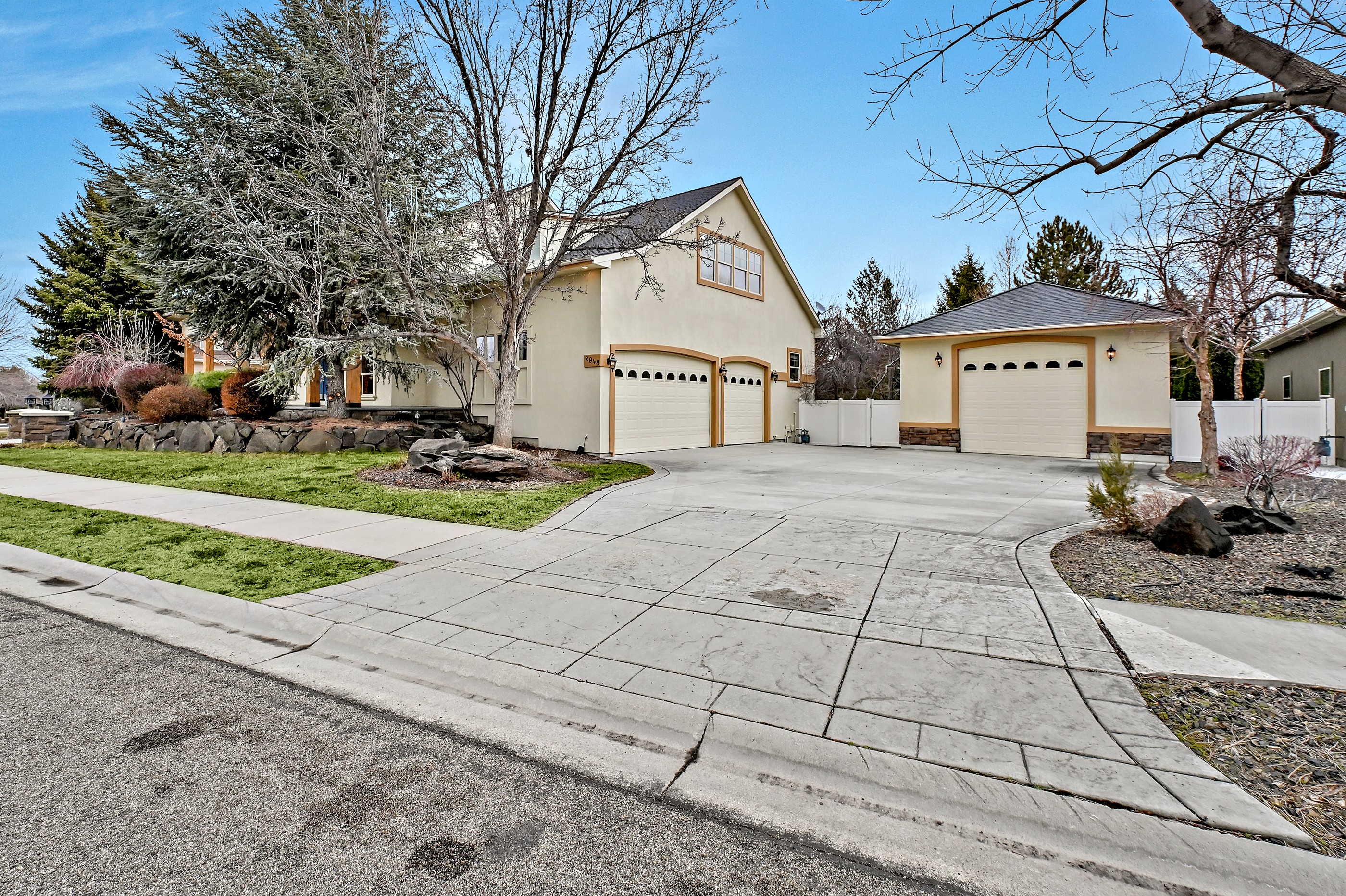 2948 S Denali Way 