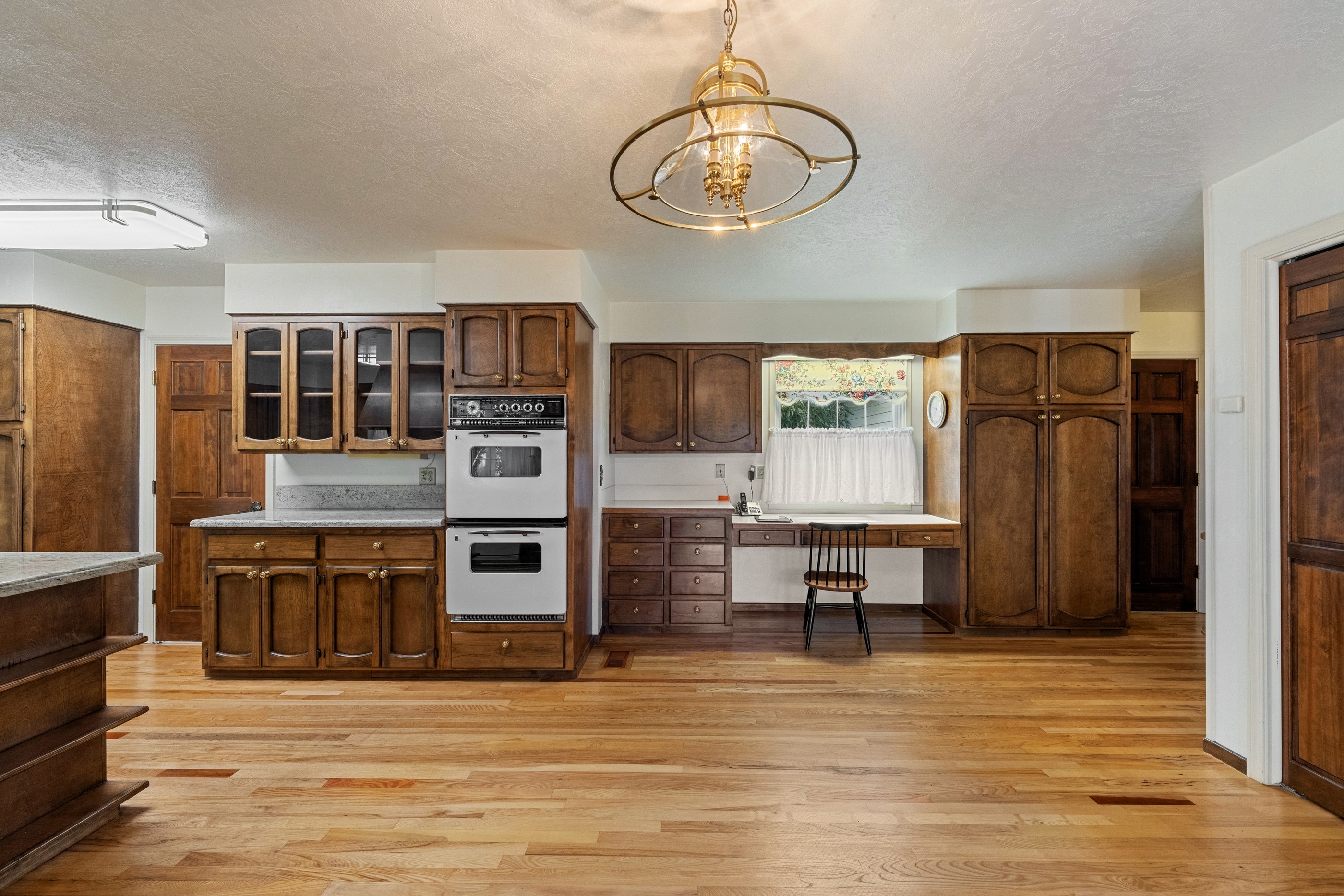 2208 Tawny Woods Place 