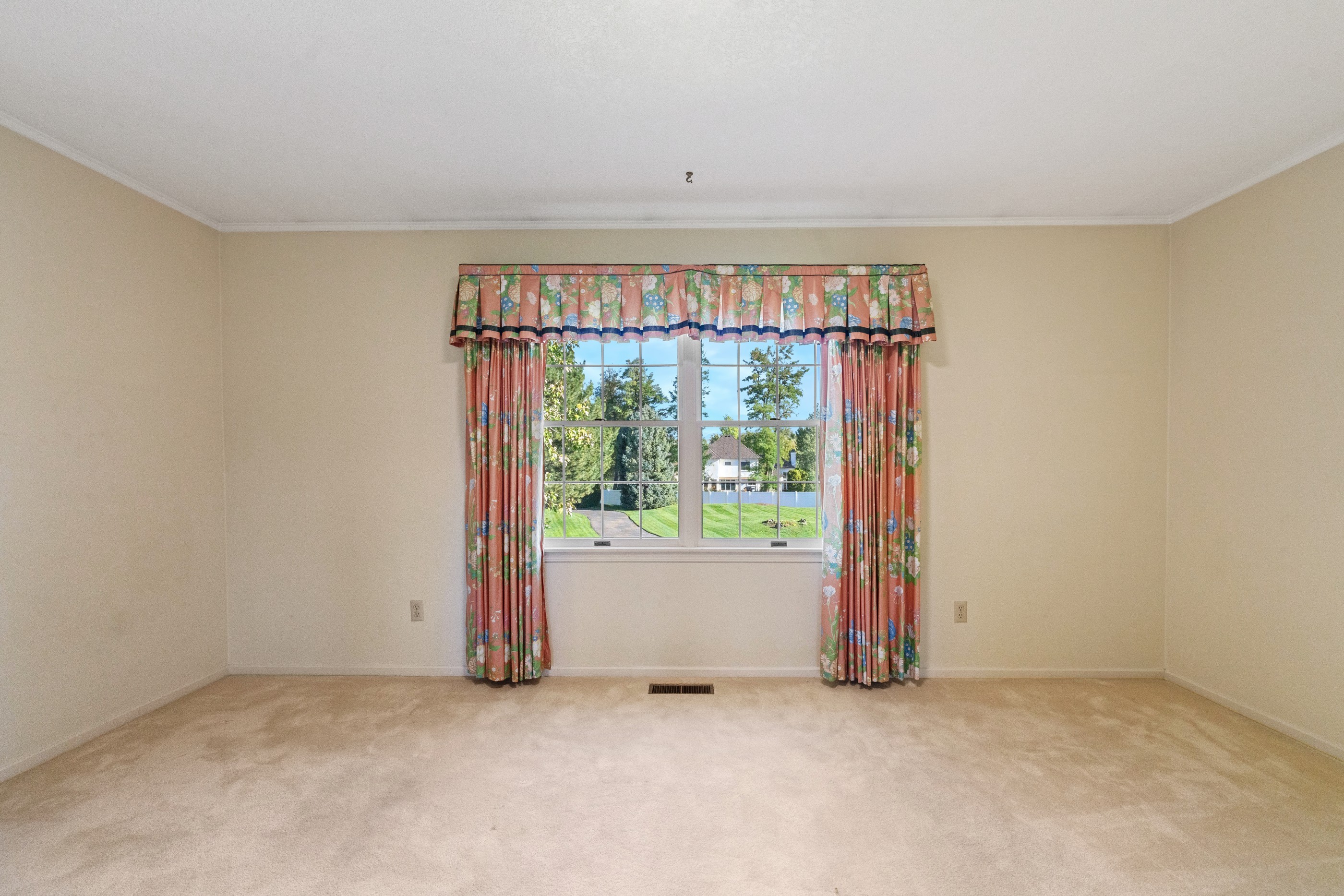 2208 Tawny Woods Place 