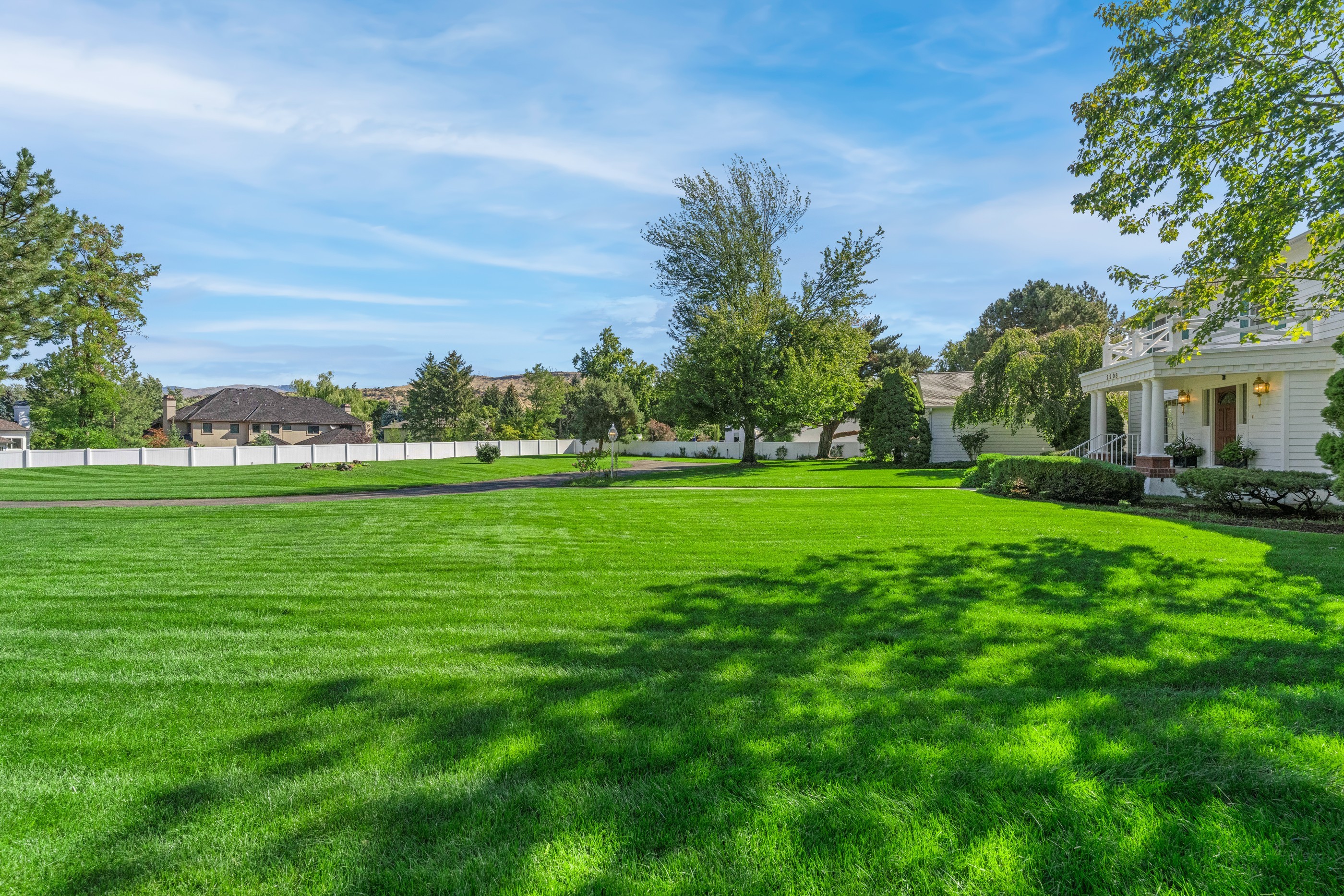 2208 Tawny Woods Place 