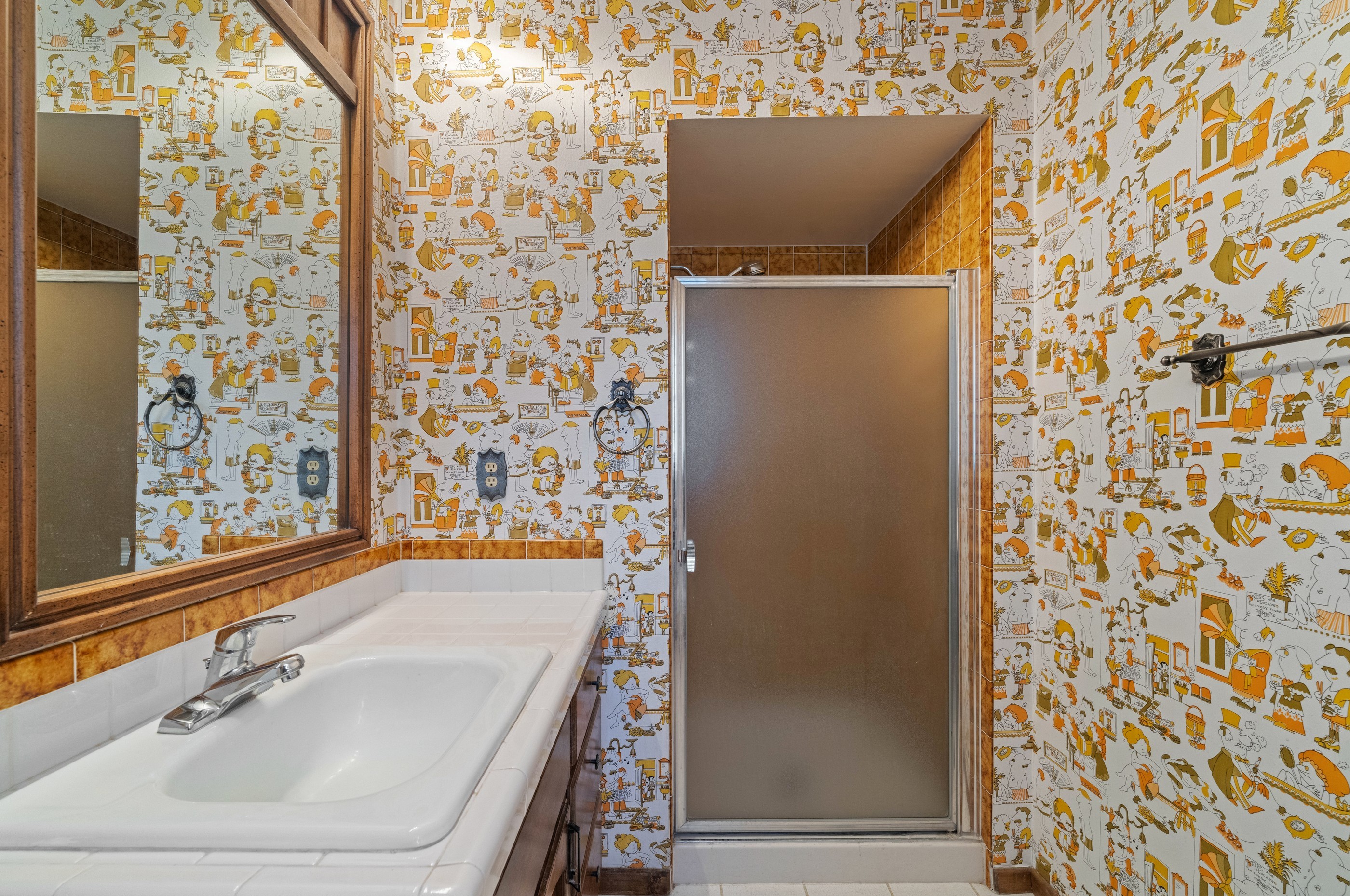 2208 Tawny Woods Place 