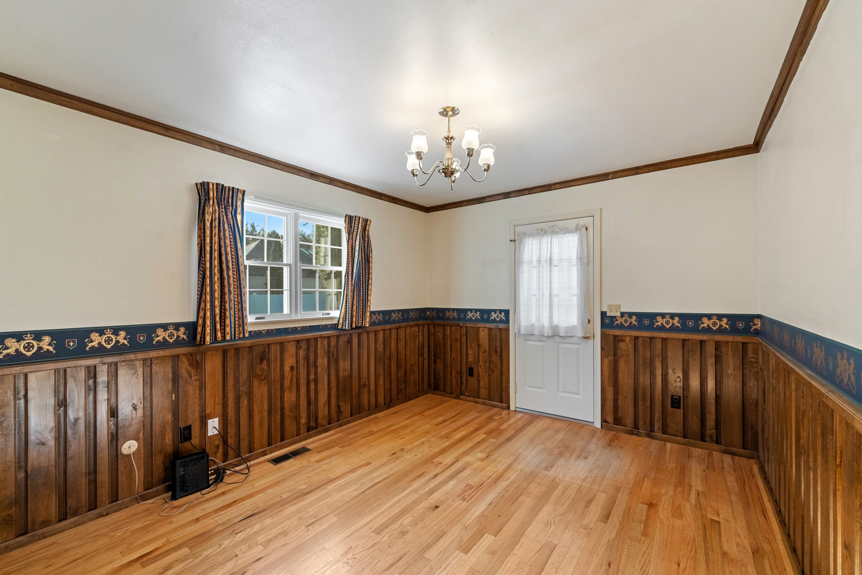 2208 Tawny Woods Place 