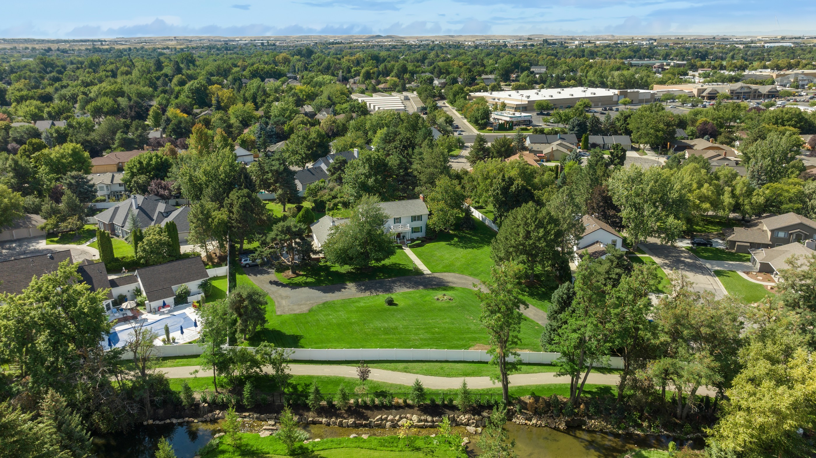 2208 Tawny Woods Place 