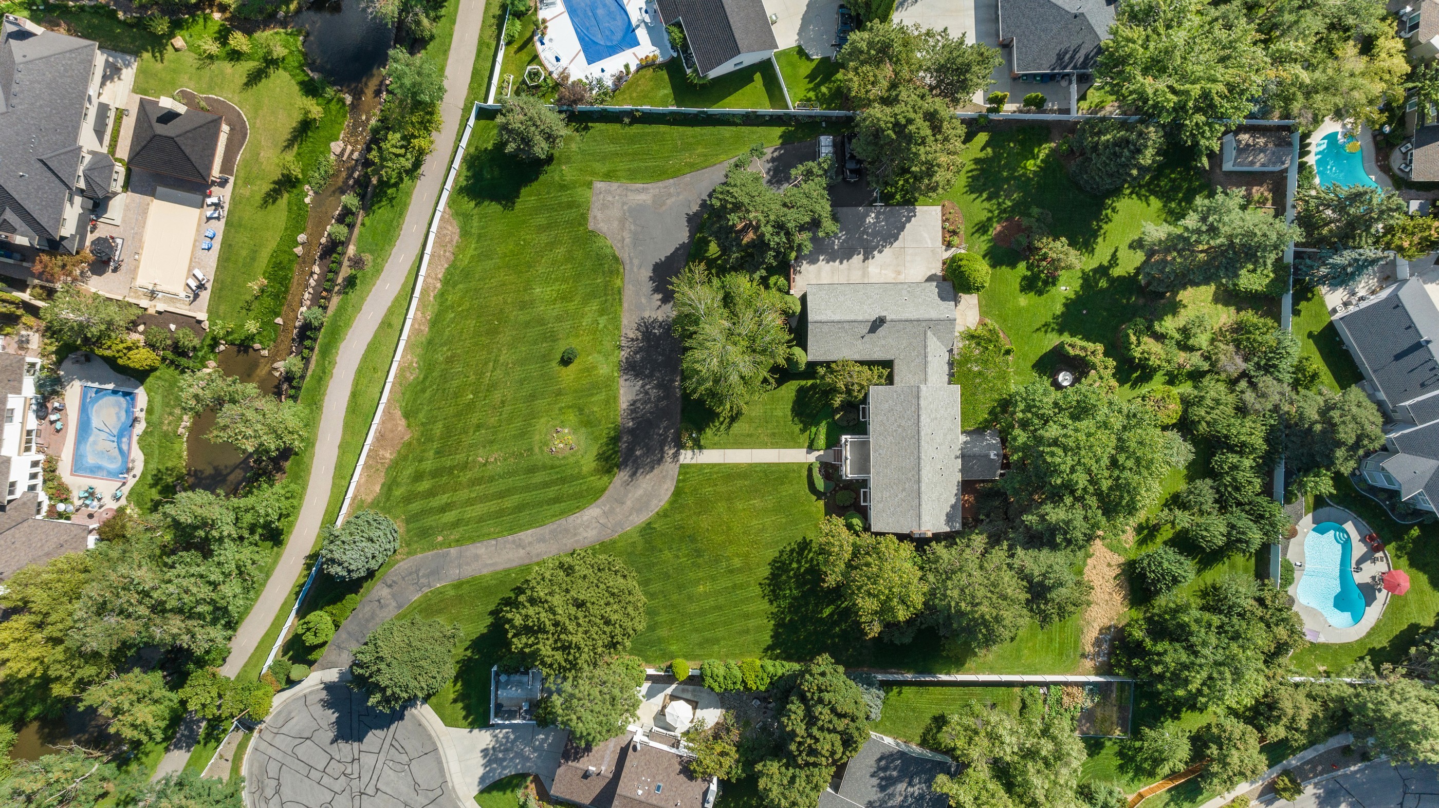 2208 Tawny Woods Place 