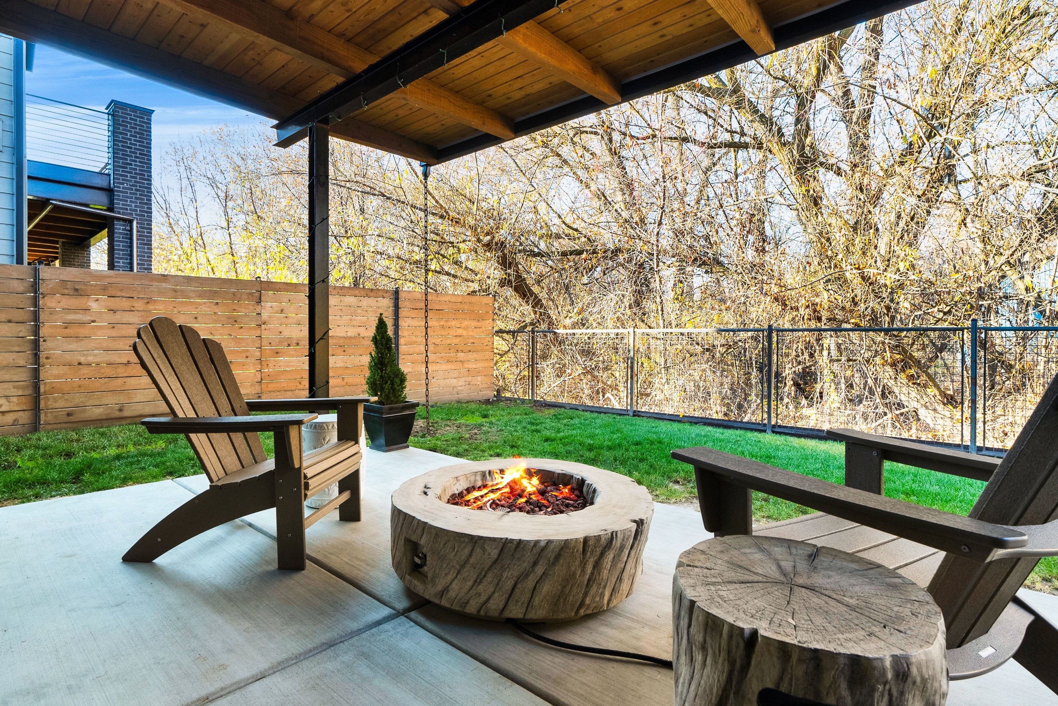 241 S Steel Farm Avenue