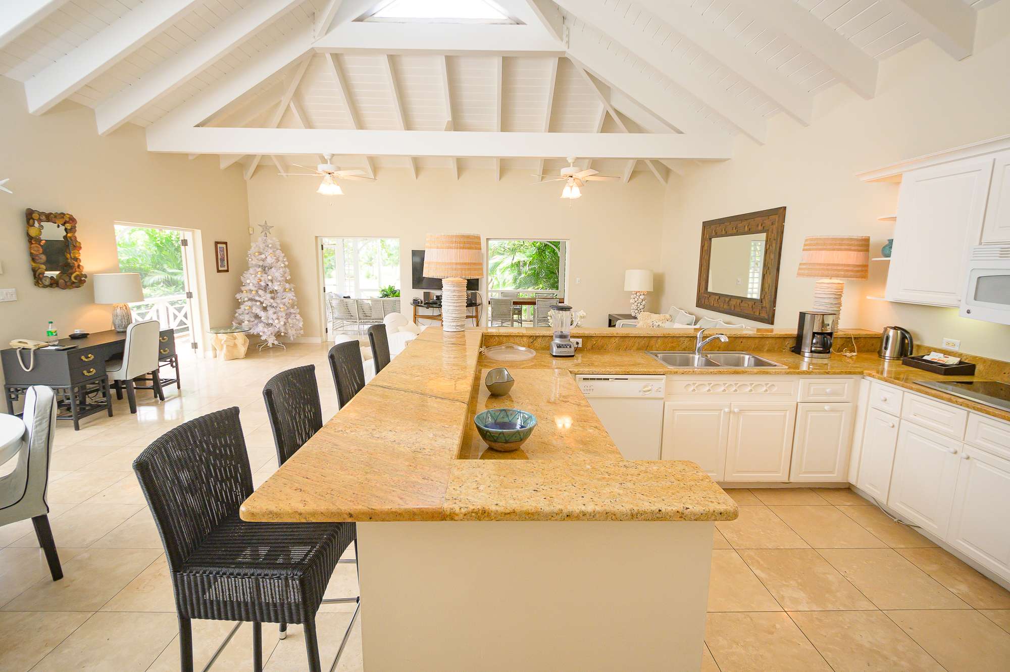 1417 Palm Grove Retreat