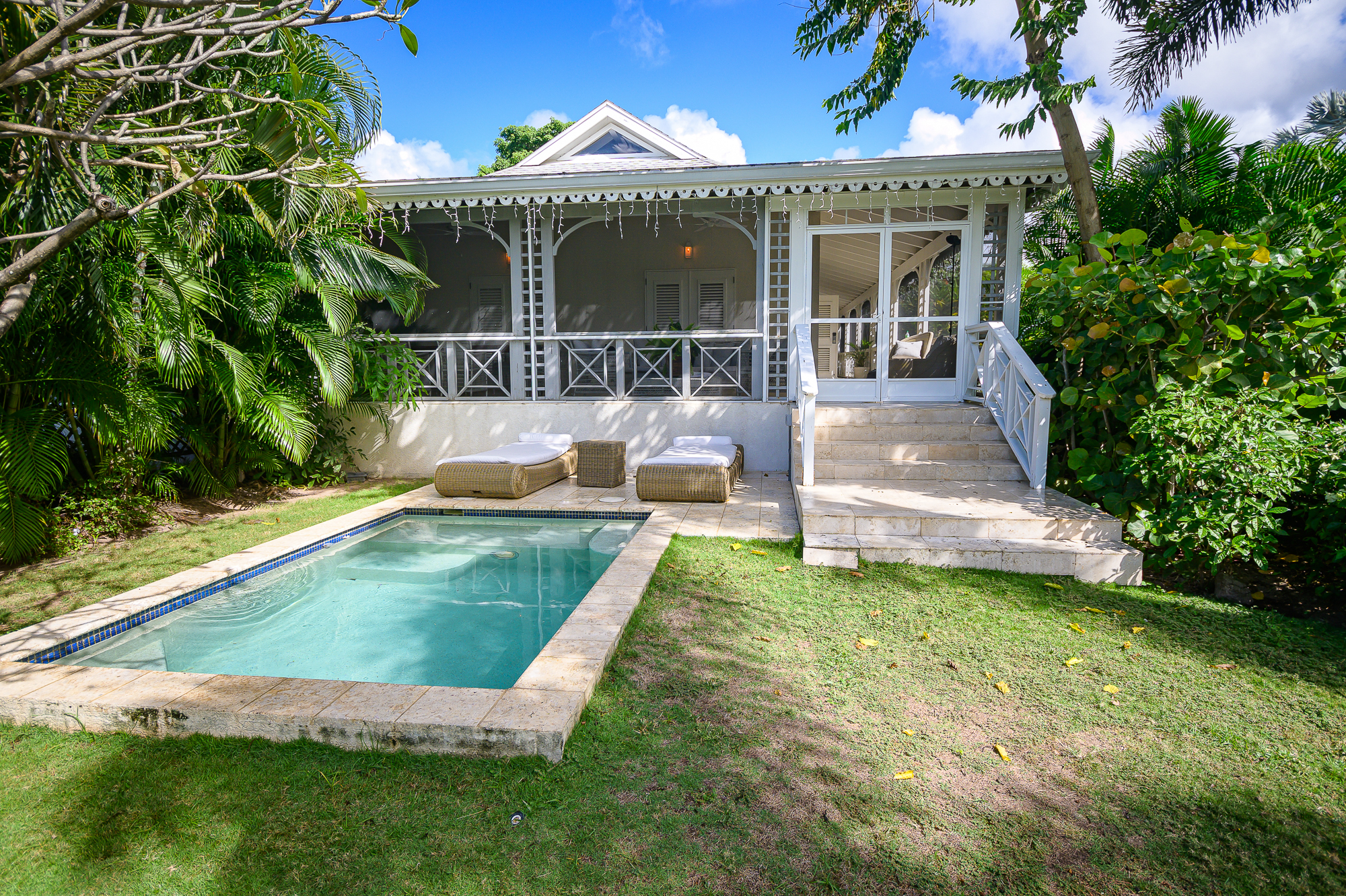 1417 Palm Grove Retreat