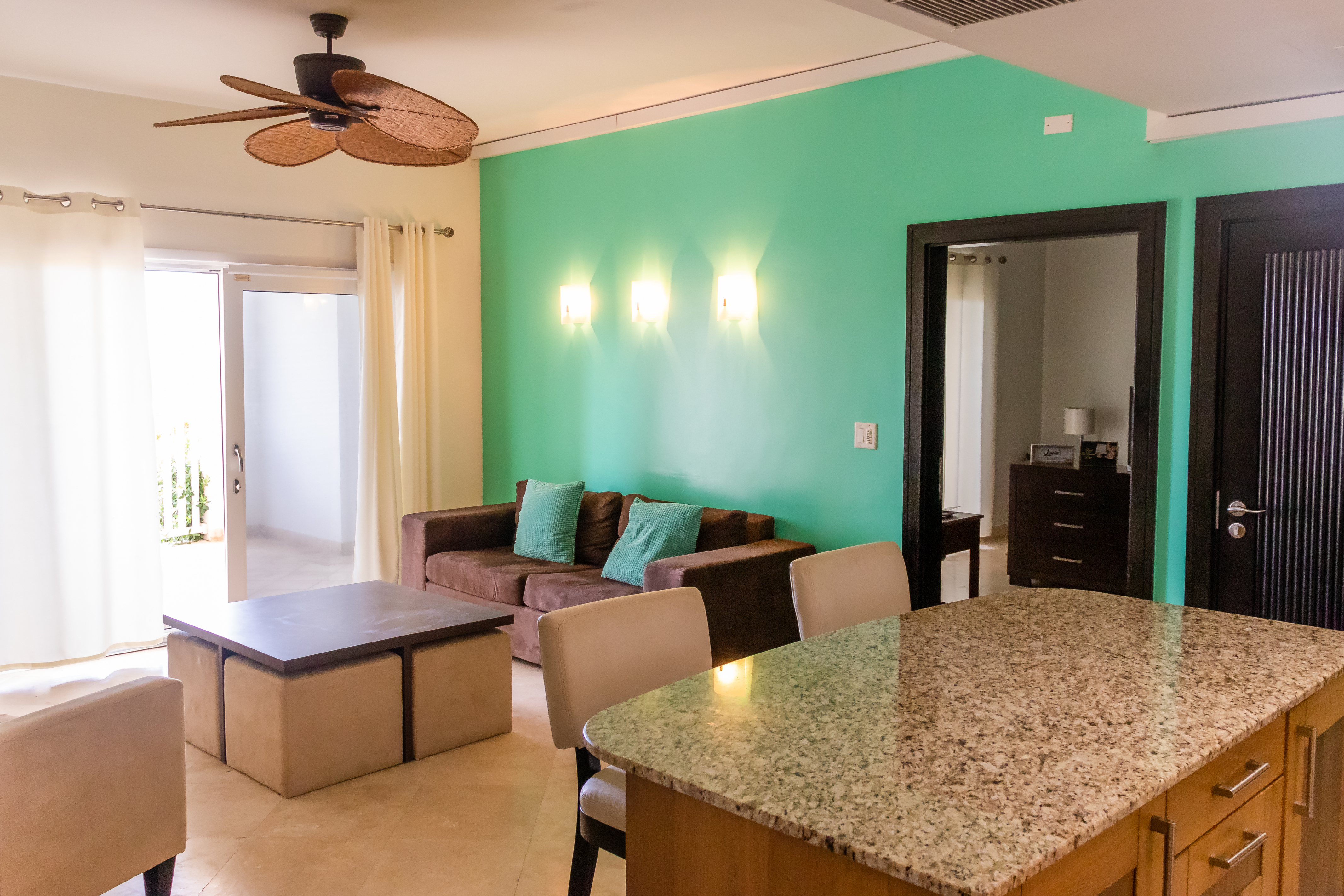 Ocean's Edge 15