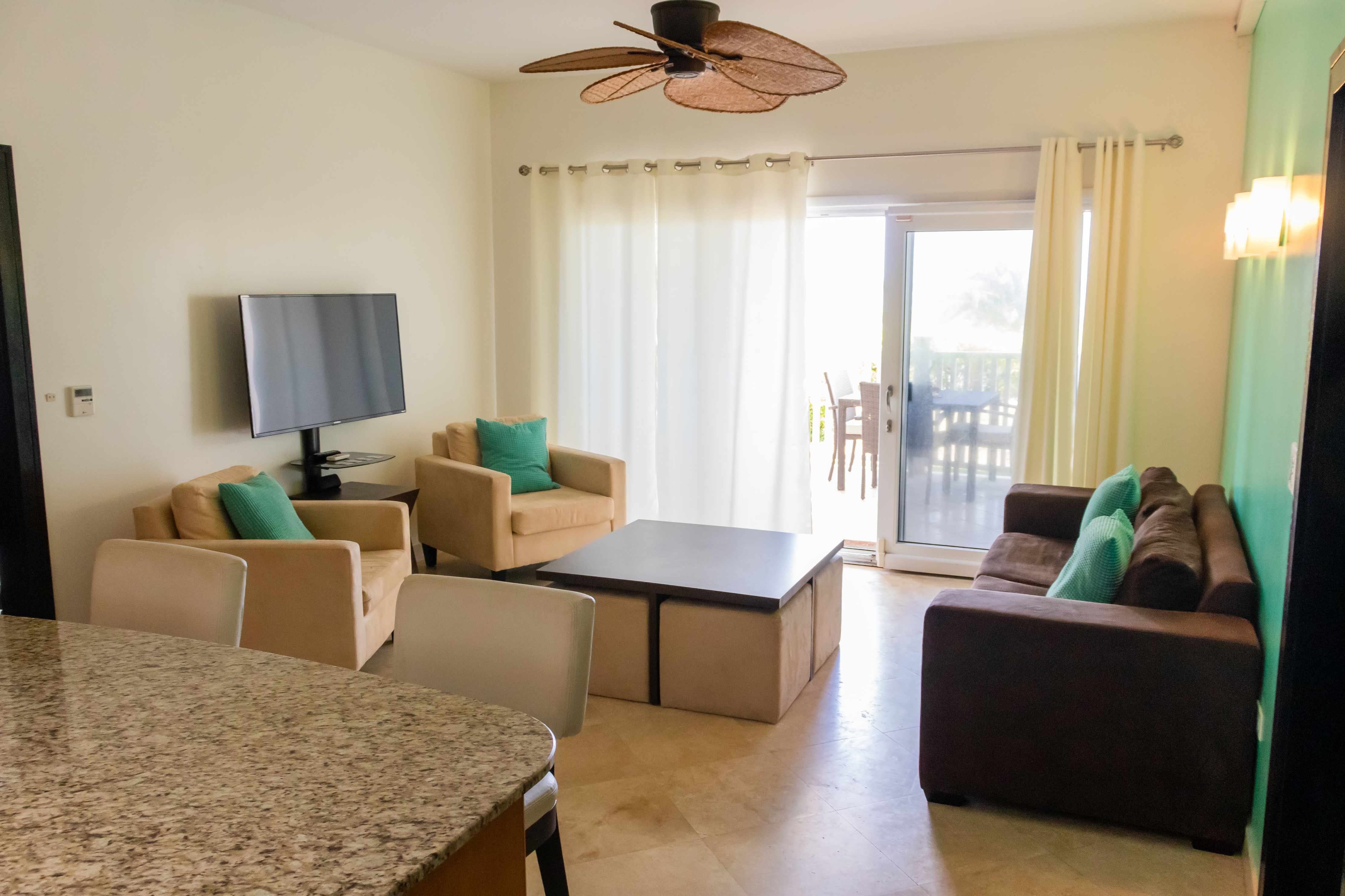 Ocean's Edge 15