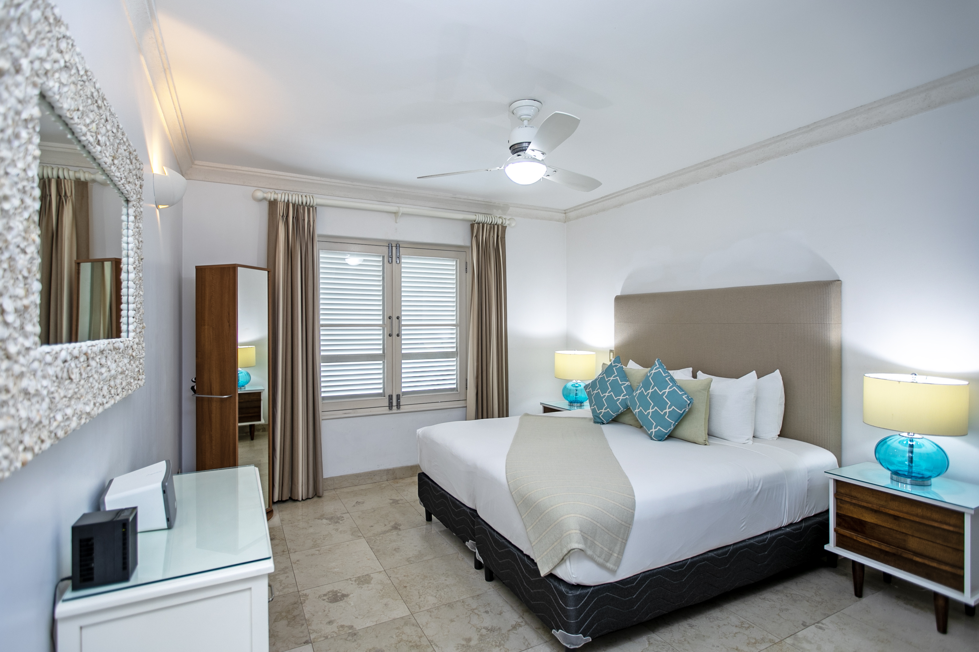 Waterside 304