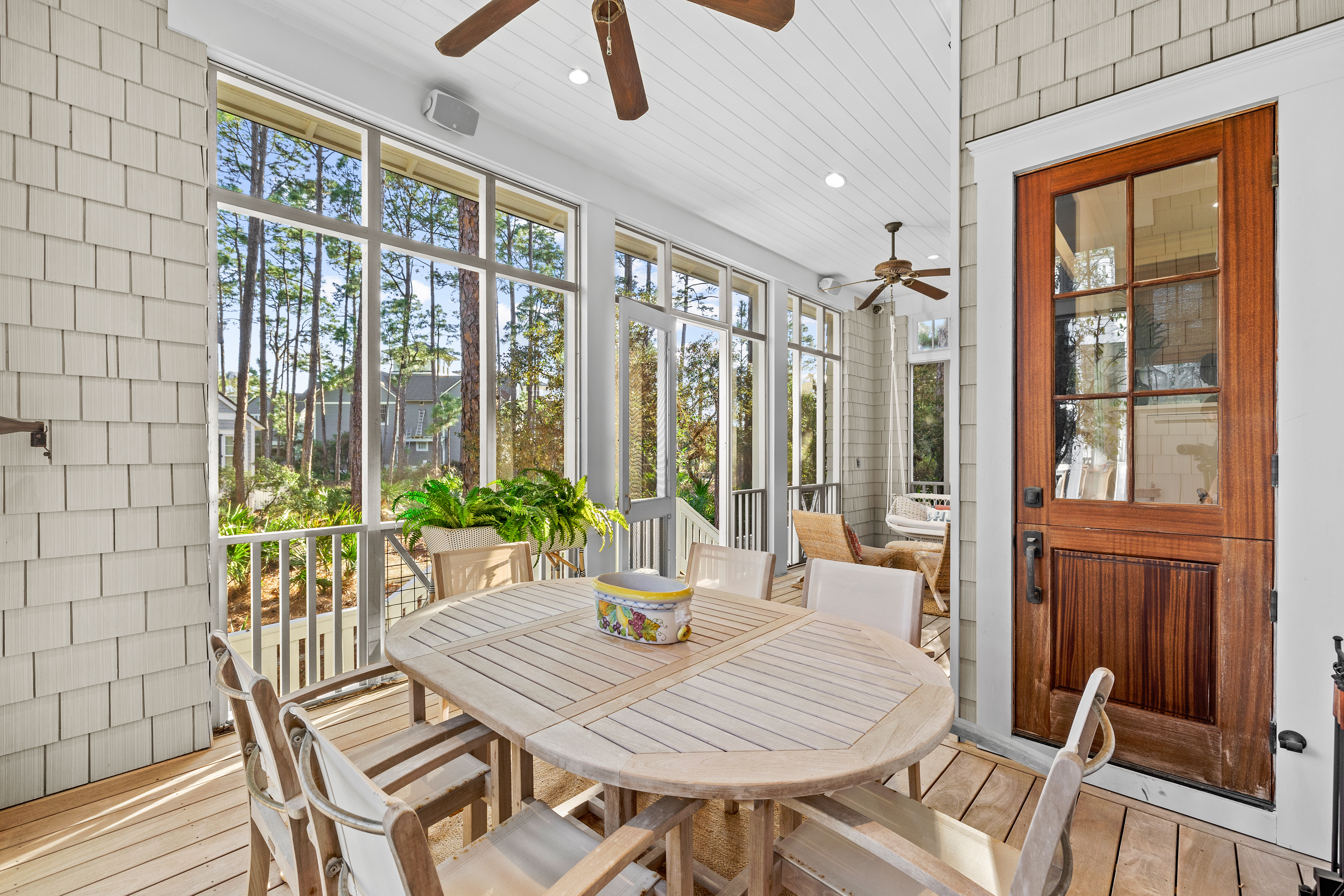 29 Yacht Pond Lane West 