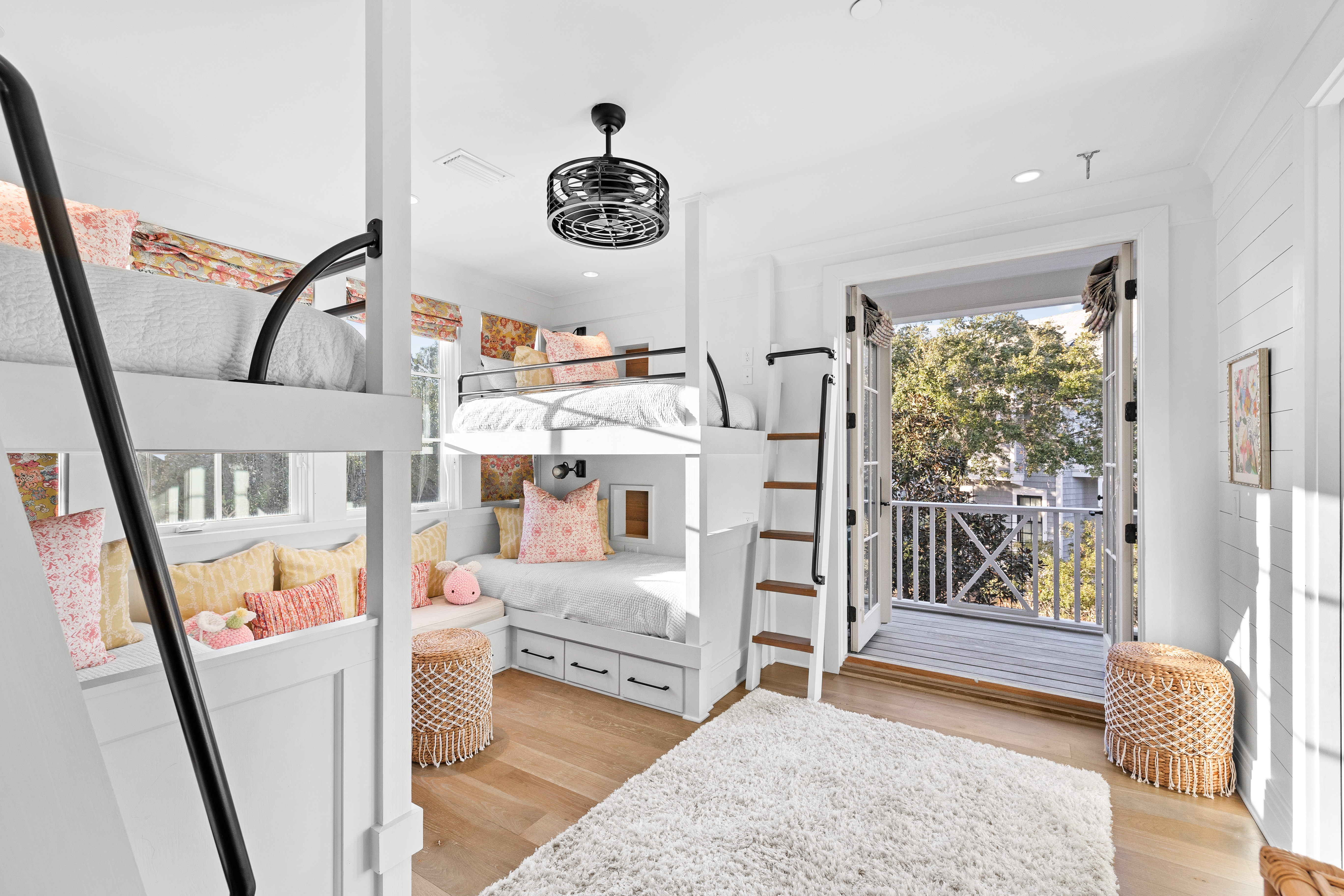 29 Yacht Pond Lane West 