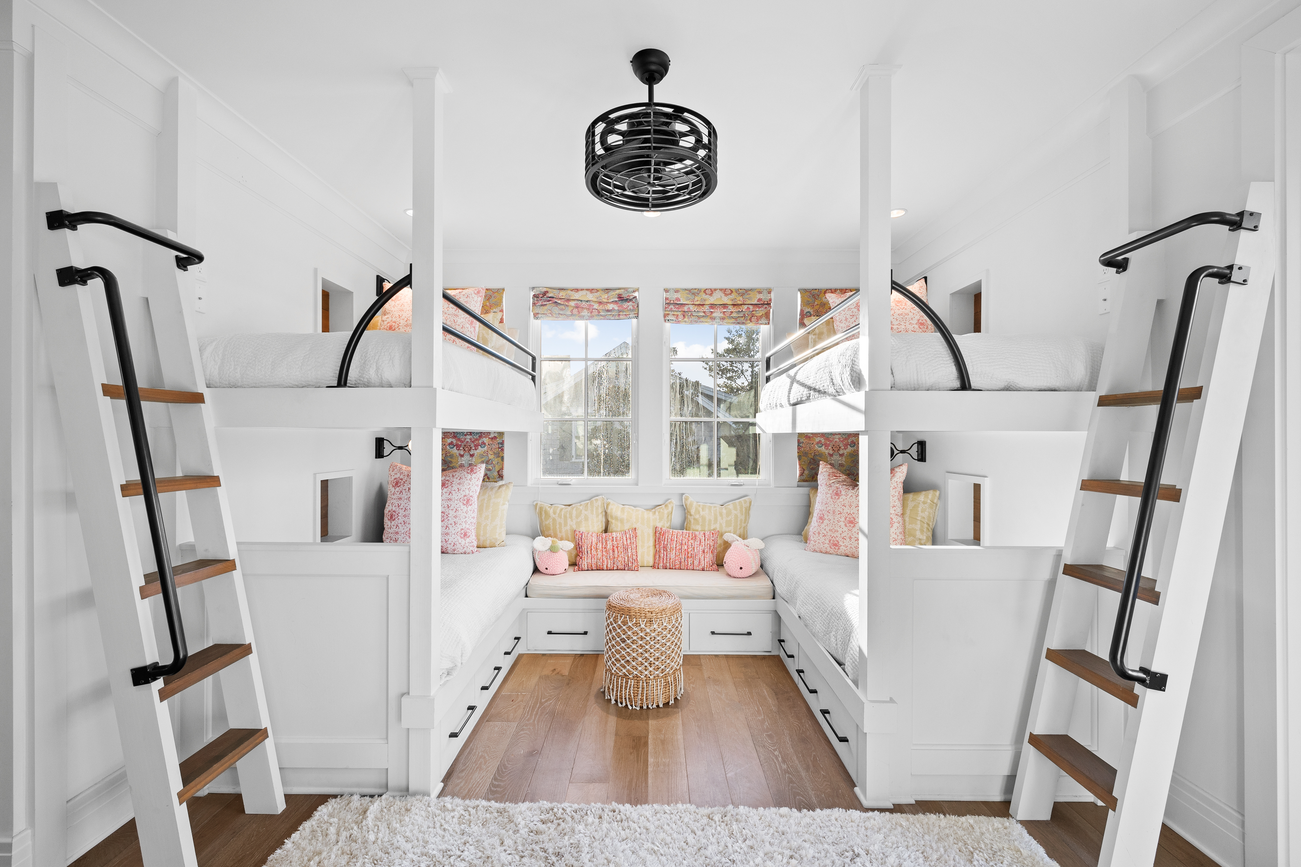 29 Yacht Pond Lane West 