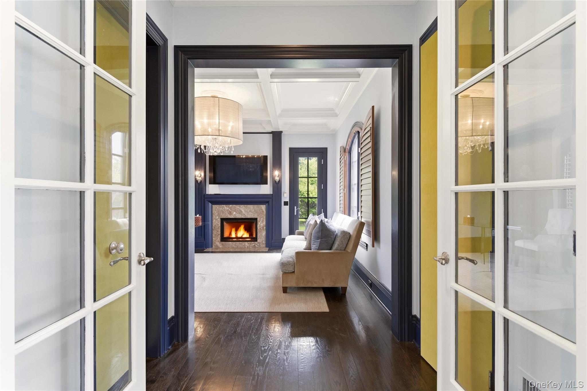 6 Evergreen Way