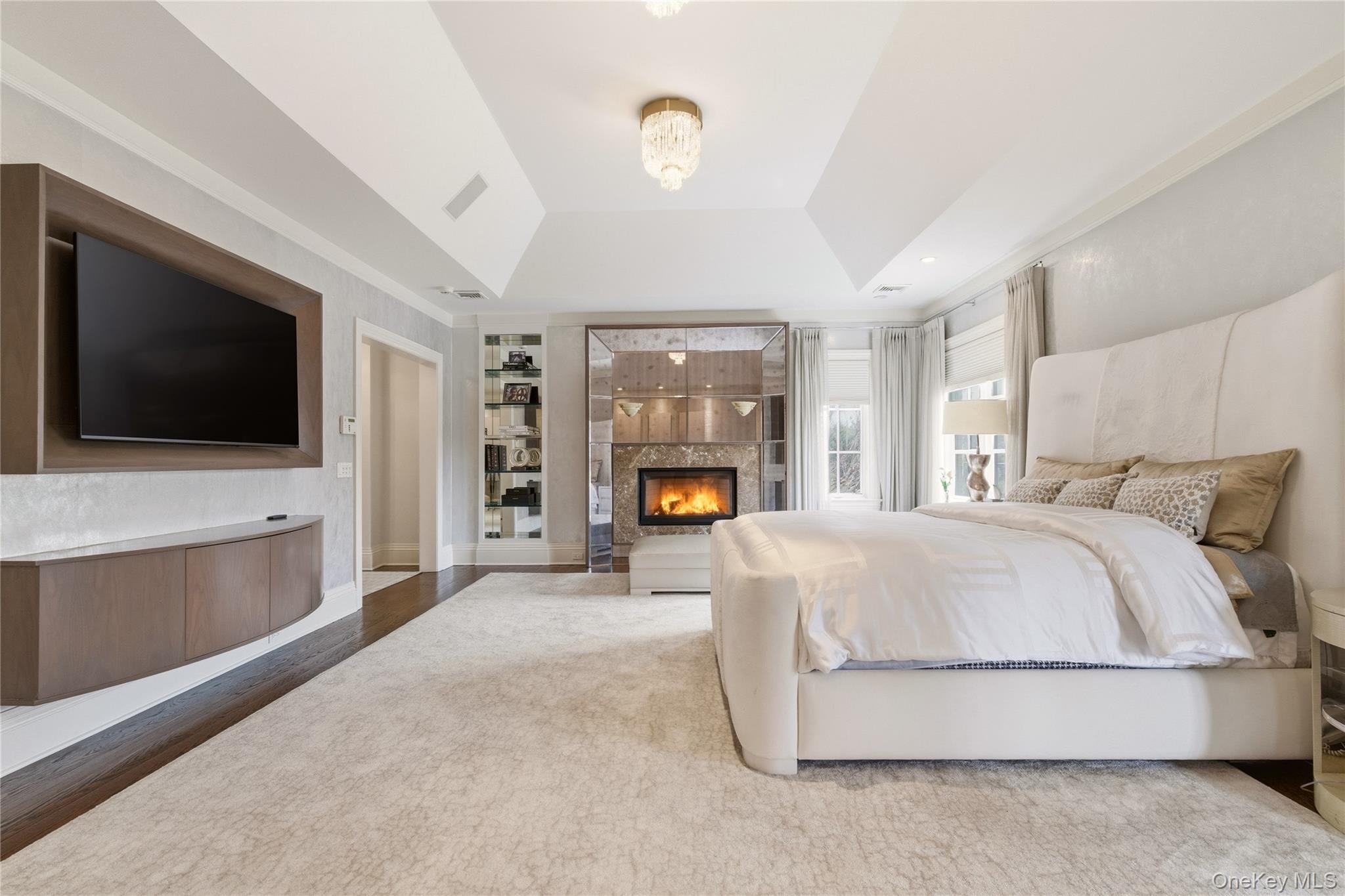 6 Evergreen Way