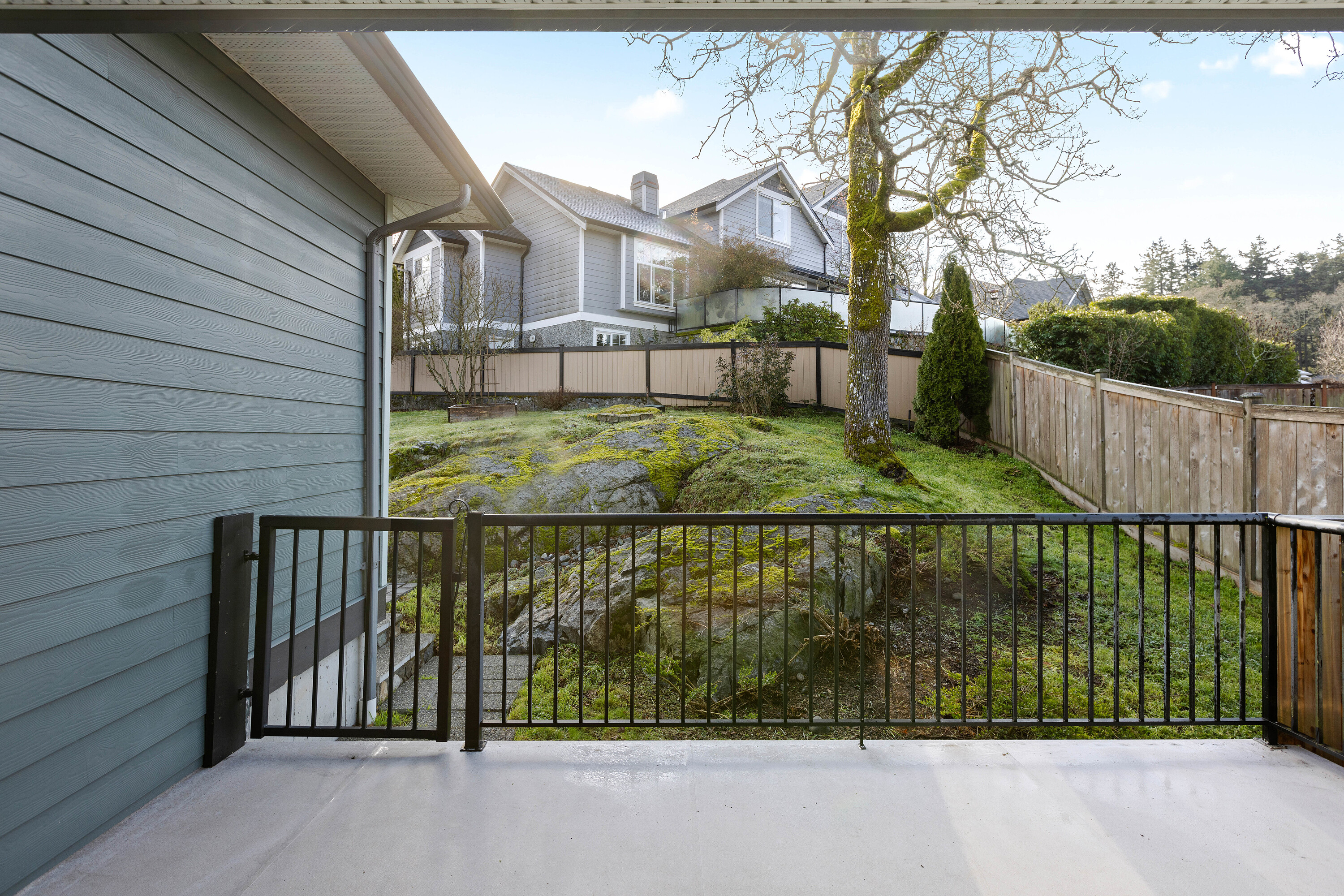 825 Rogers Avenue