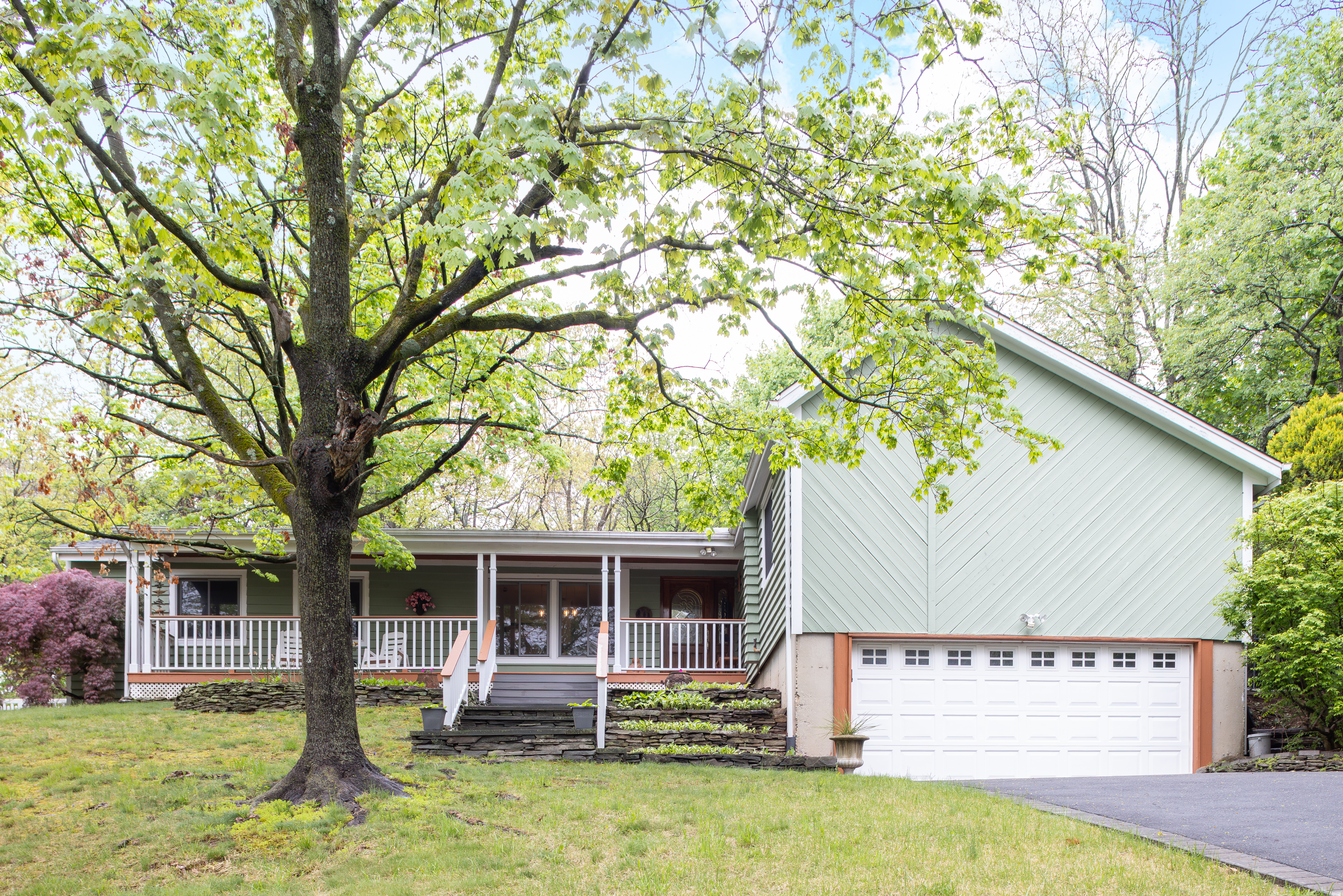17 Highridge Drive 