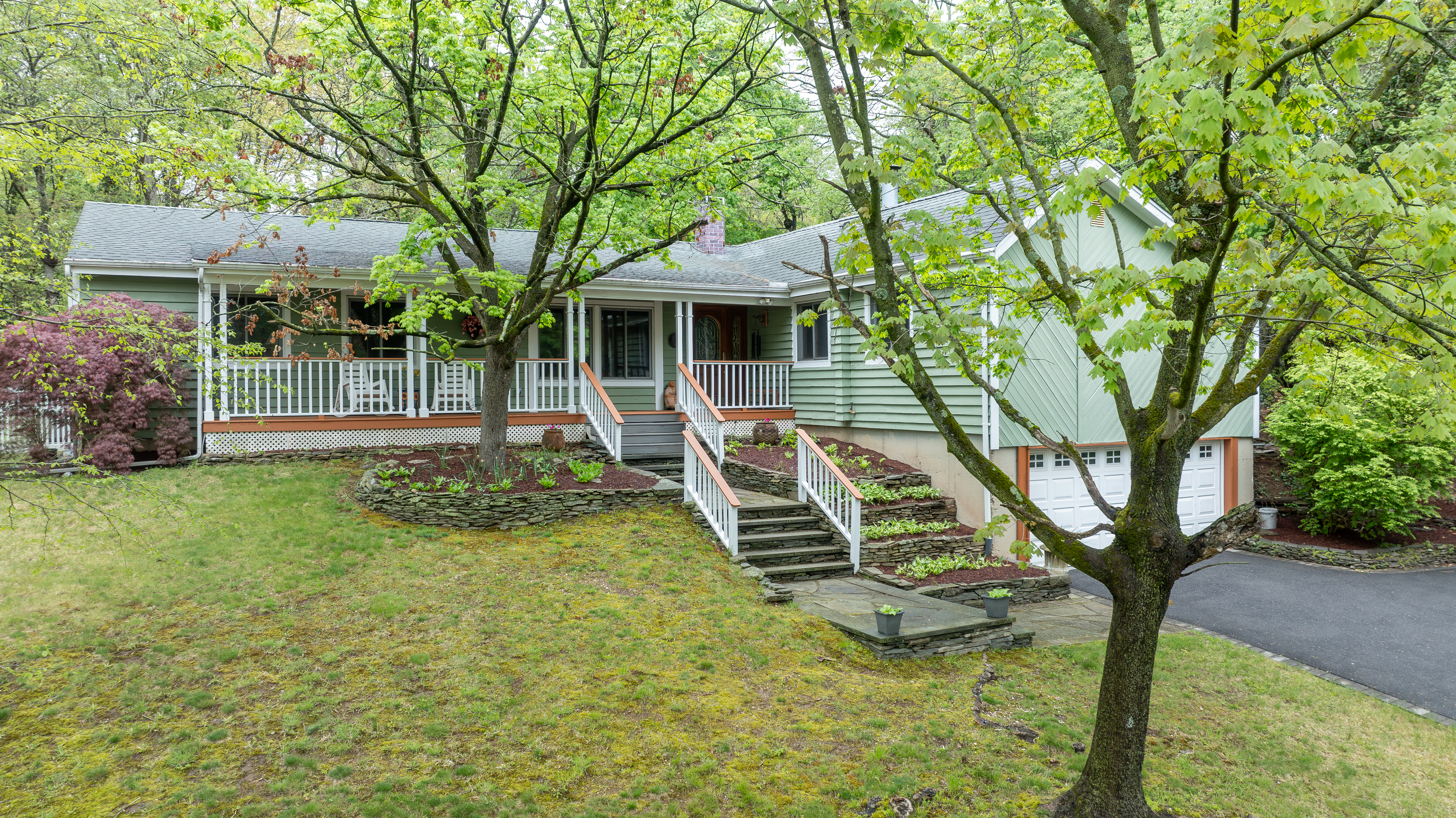 17 Highridge Drive 