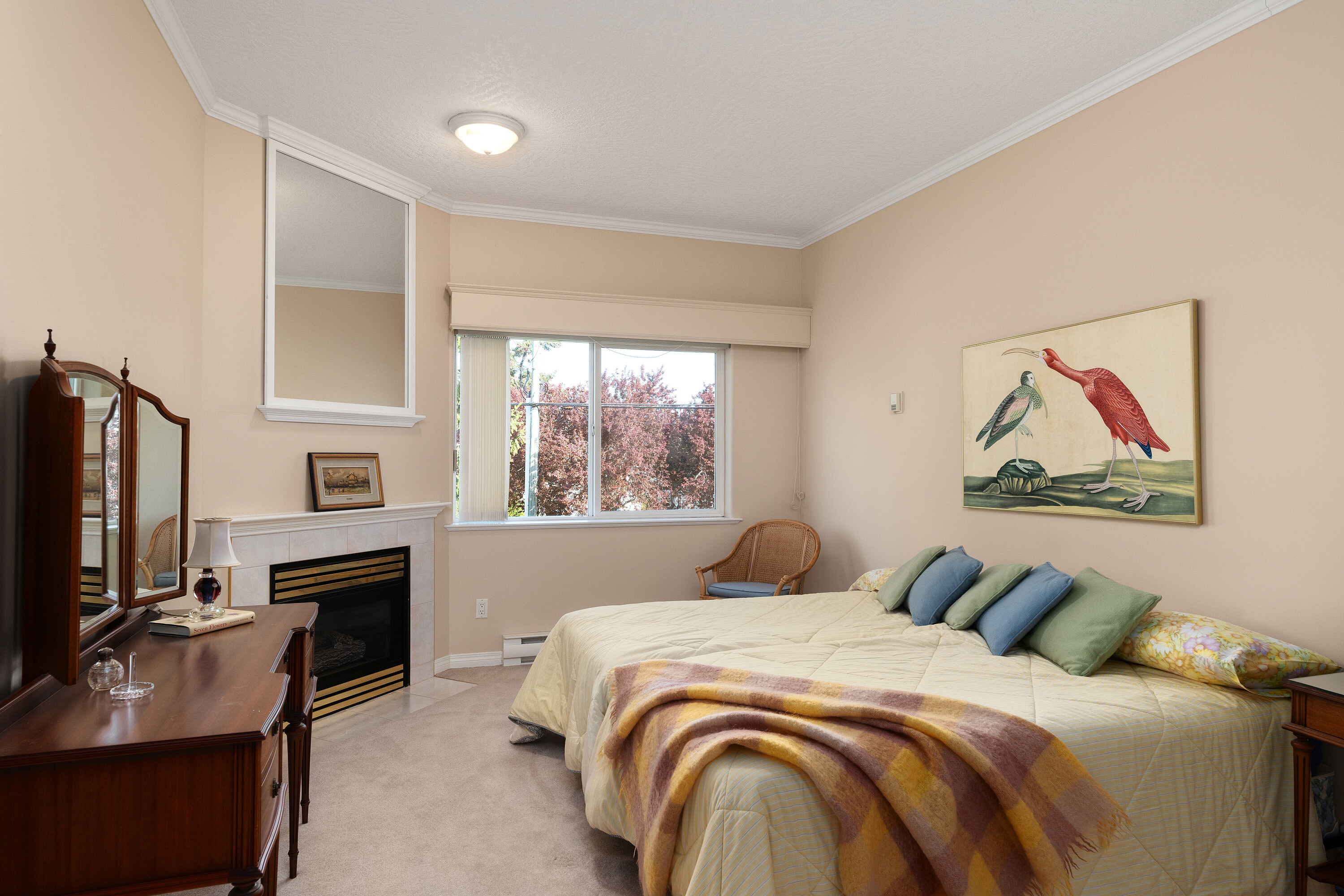 13-2235 Harbour Road
