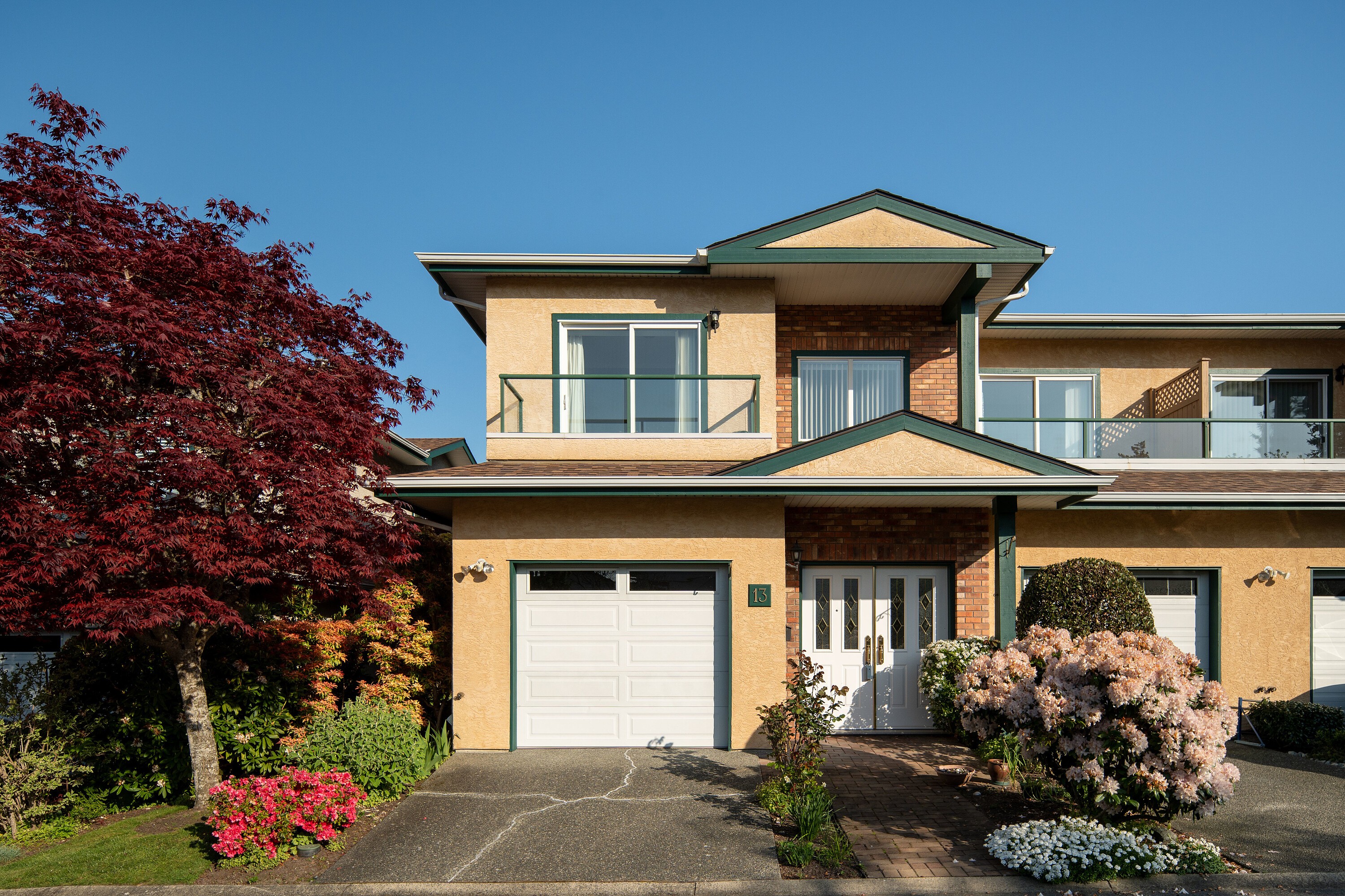 13-2235 Harbour Road