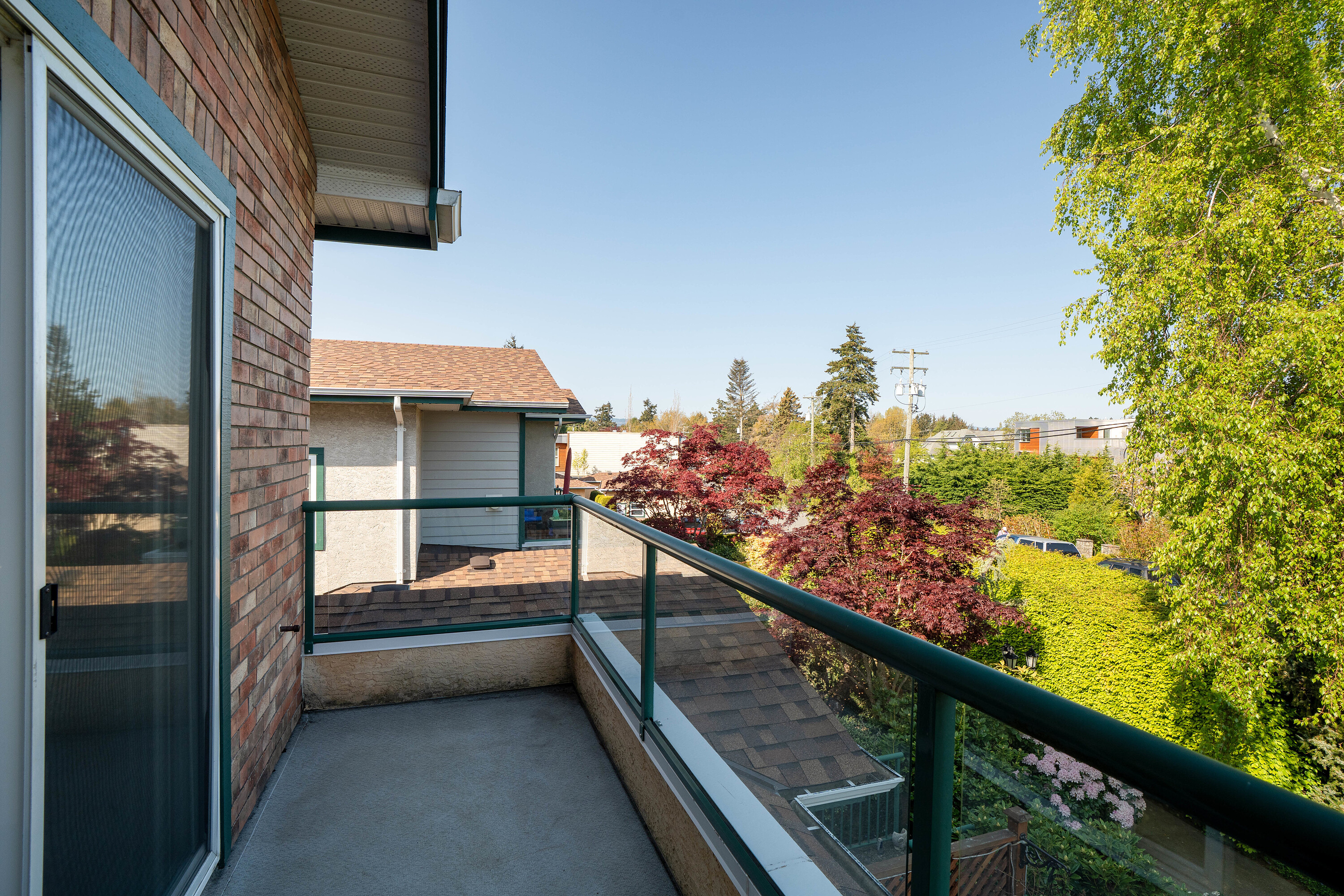 13-2235 Harbour Road