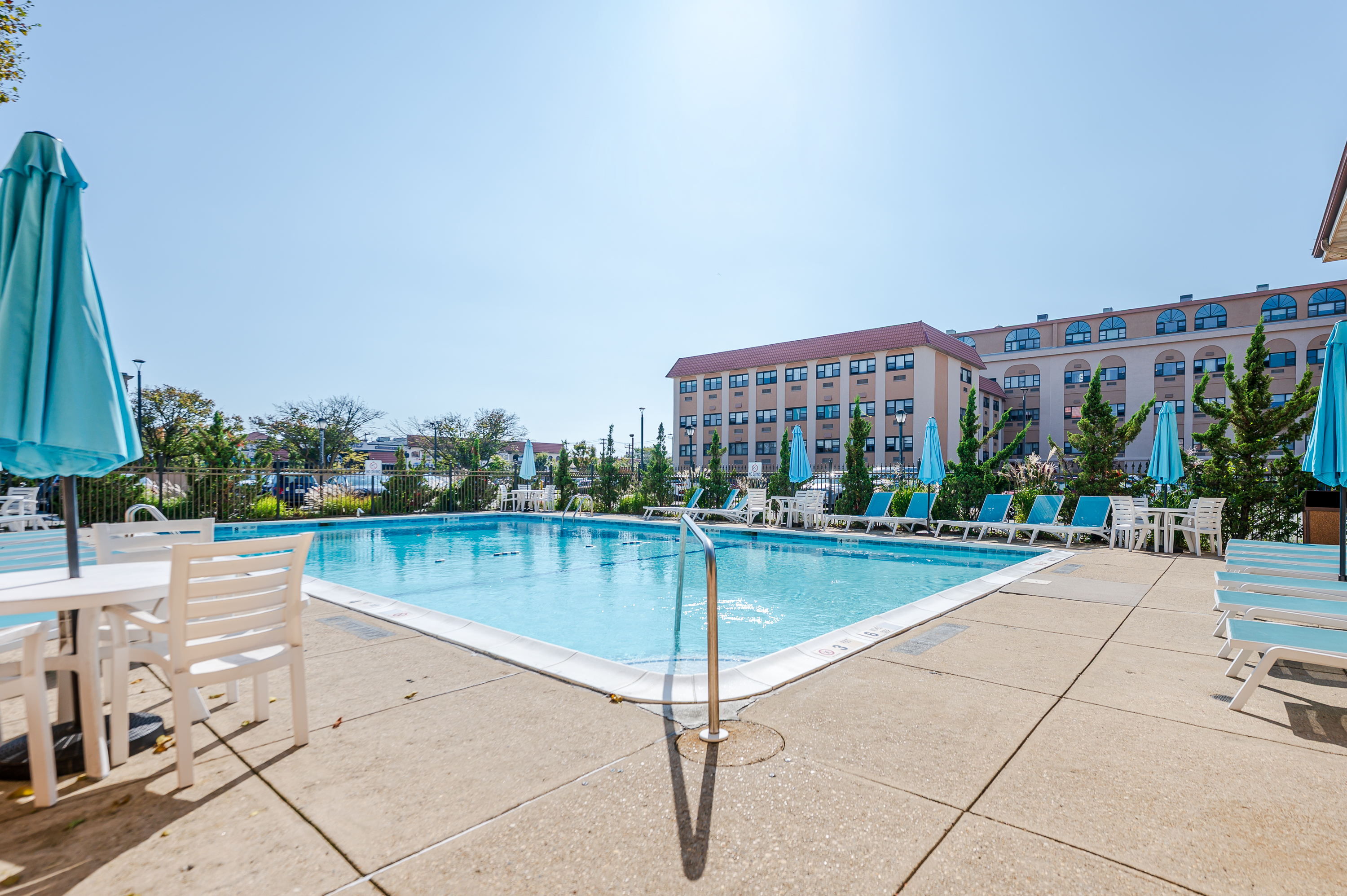 185 W Park Avenue Unit# 201