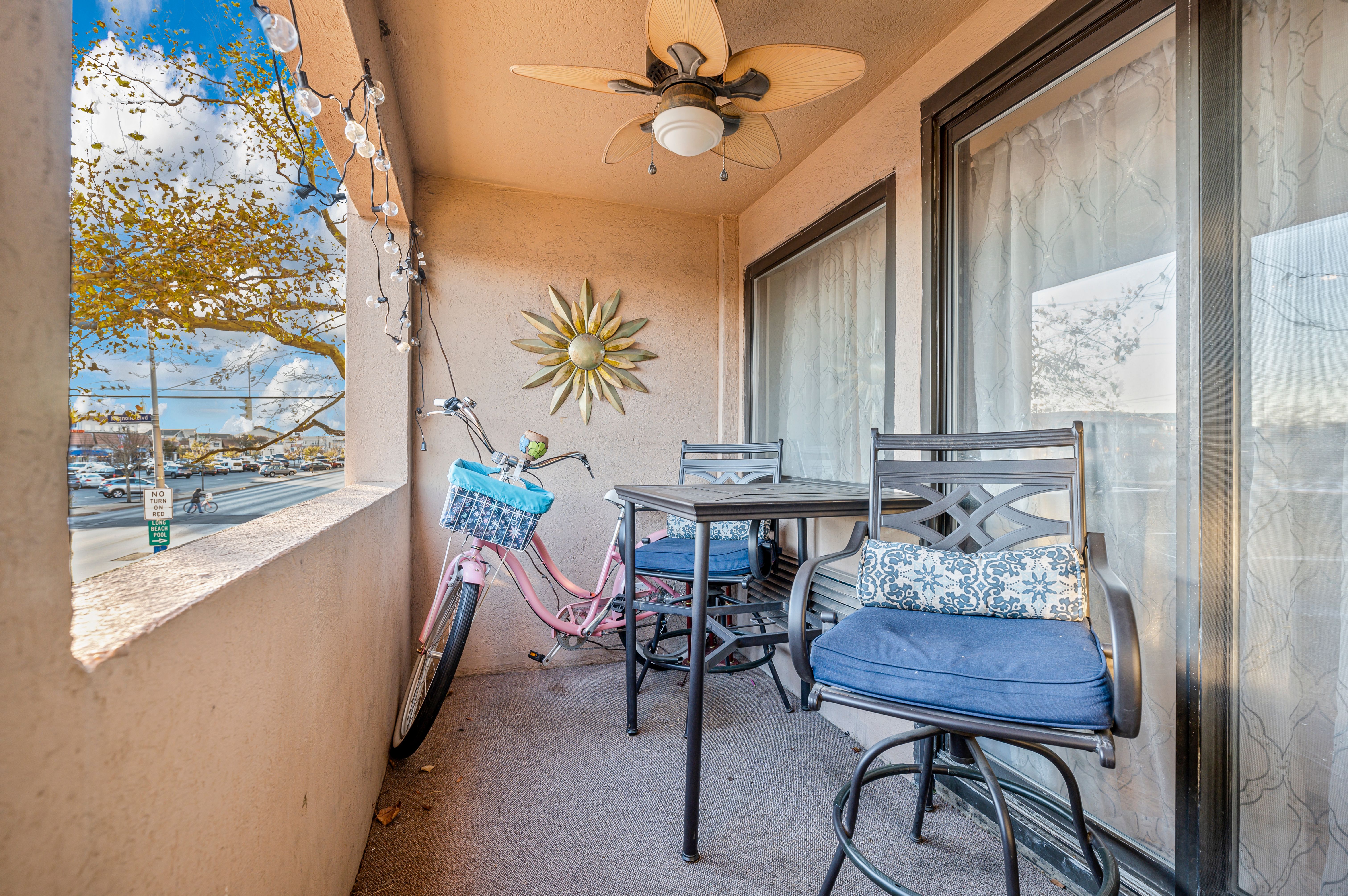 185 W Park Avenue Unit# 201